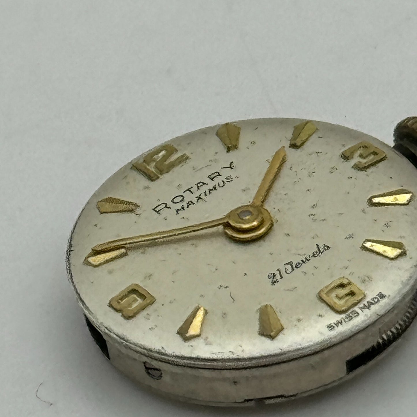 15.9mm Running ETA 2410 Rotary Maximus 415 Manual Wind Swiss Watch Movement
