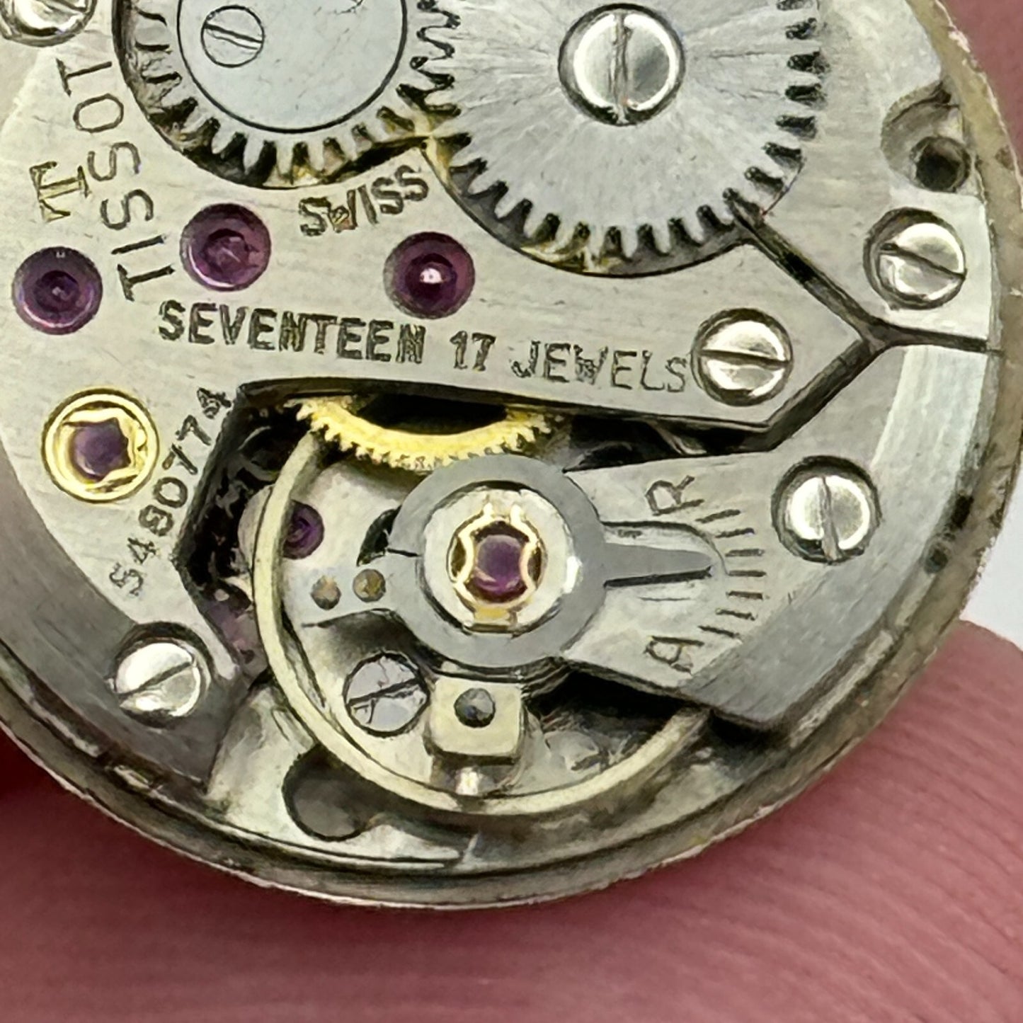 15.5mm Ladies Tissot 709 Manual Wind Watch Movement Swiss Vintage PARTS SPARES