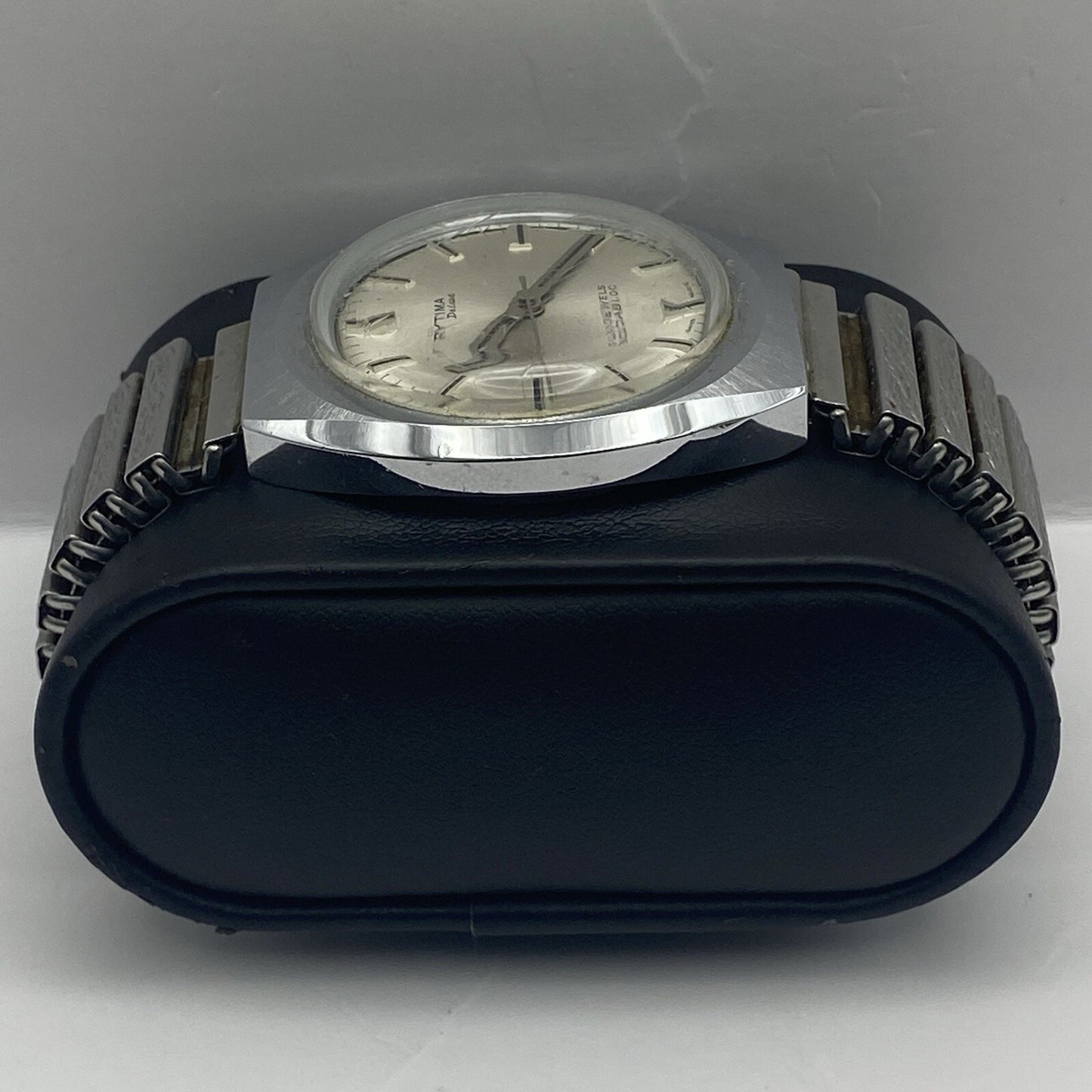 35mm RUNNING TO REPAIR Vintage Rytima De Luxe Ronda RAX 1233 Movement For Parts