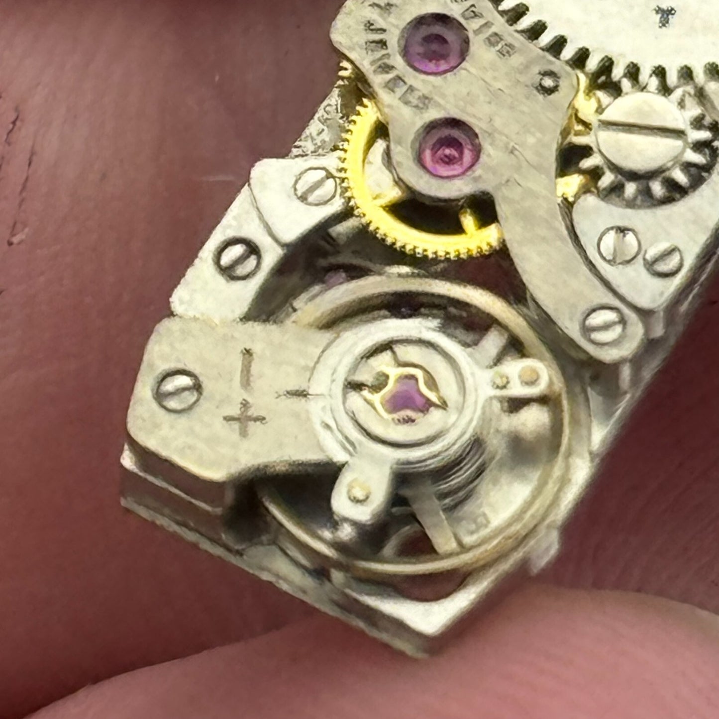 9mm Running Ladies Accurist FHF 59-21 Manual Wind Watch Movement Swiss PARTS