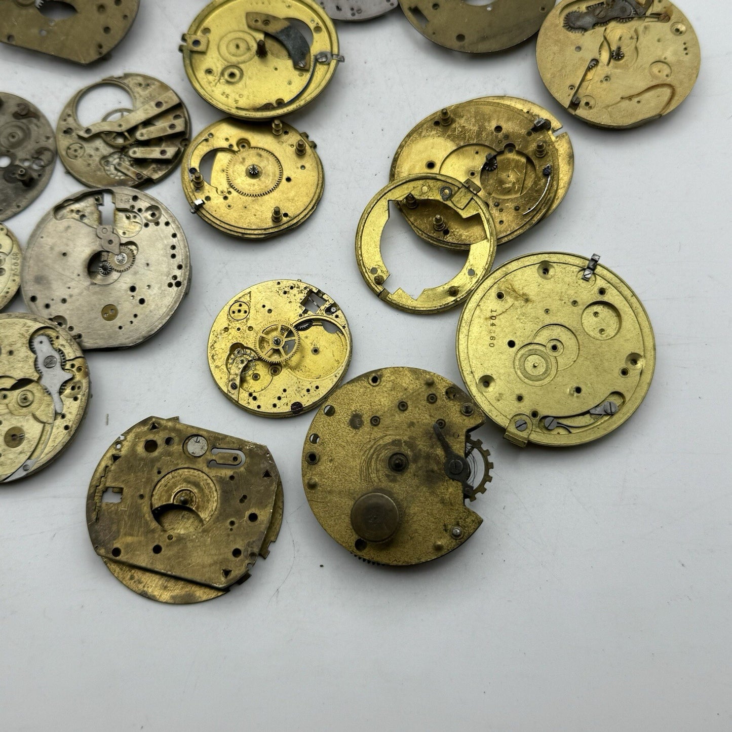 500 Grams Job Lot Of Pocket Watch Movements Parts For Spares / Repairs / Parts