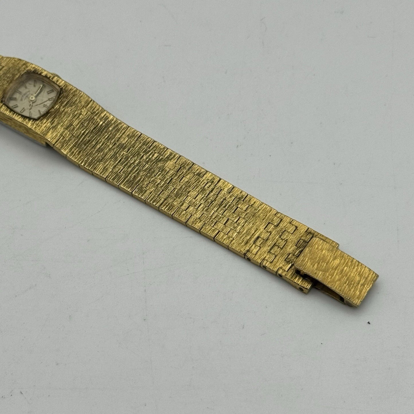 15mm Ladies Rotary Gold Plated Manual Wind Swiss Vintage Watch REQUIRES SERVICE