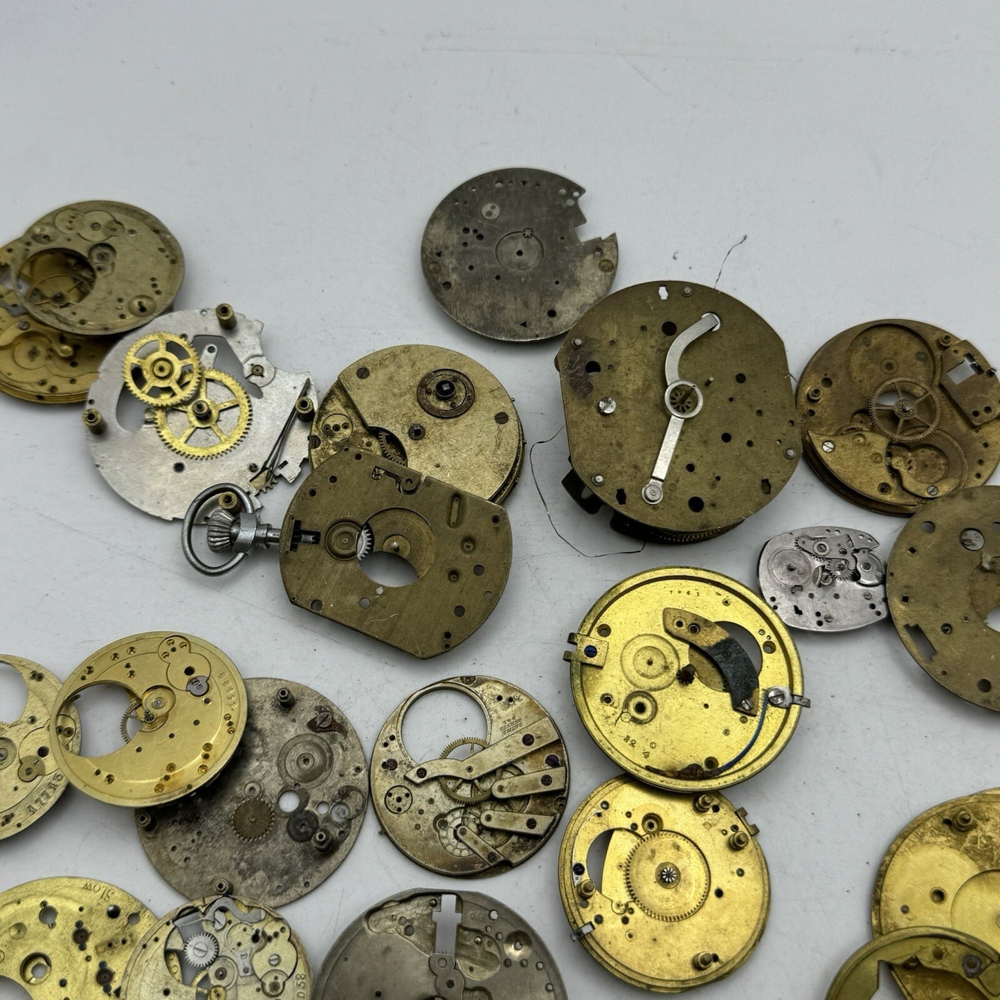 500 Grams Job Lot Of Pocket Watch Movements Parts For Spares / Repairs / Parts