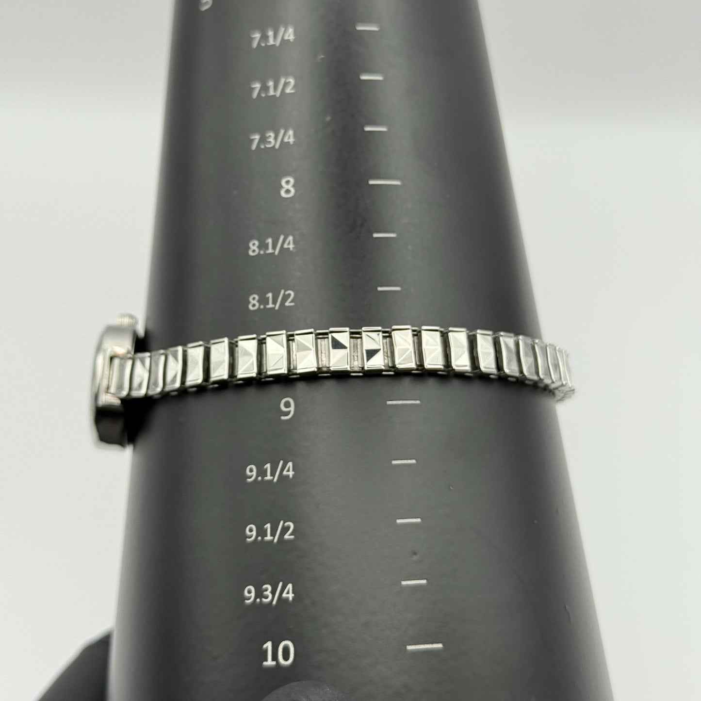 Citron Ladies Quartz Watch Silver Tone Expandable Band Steel Working 21mm