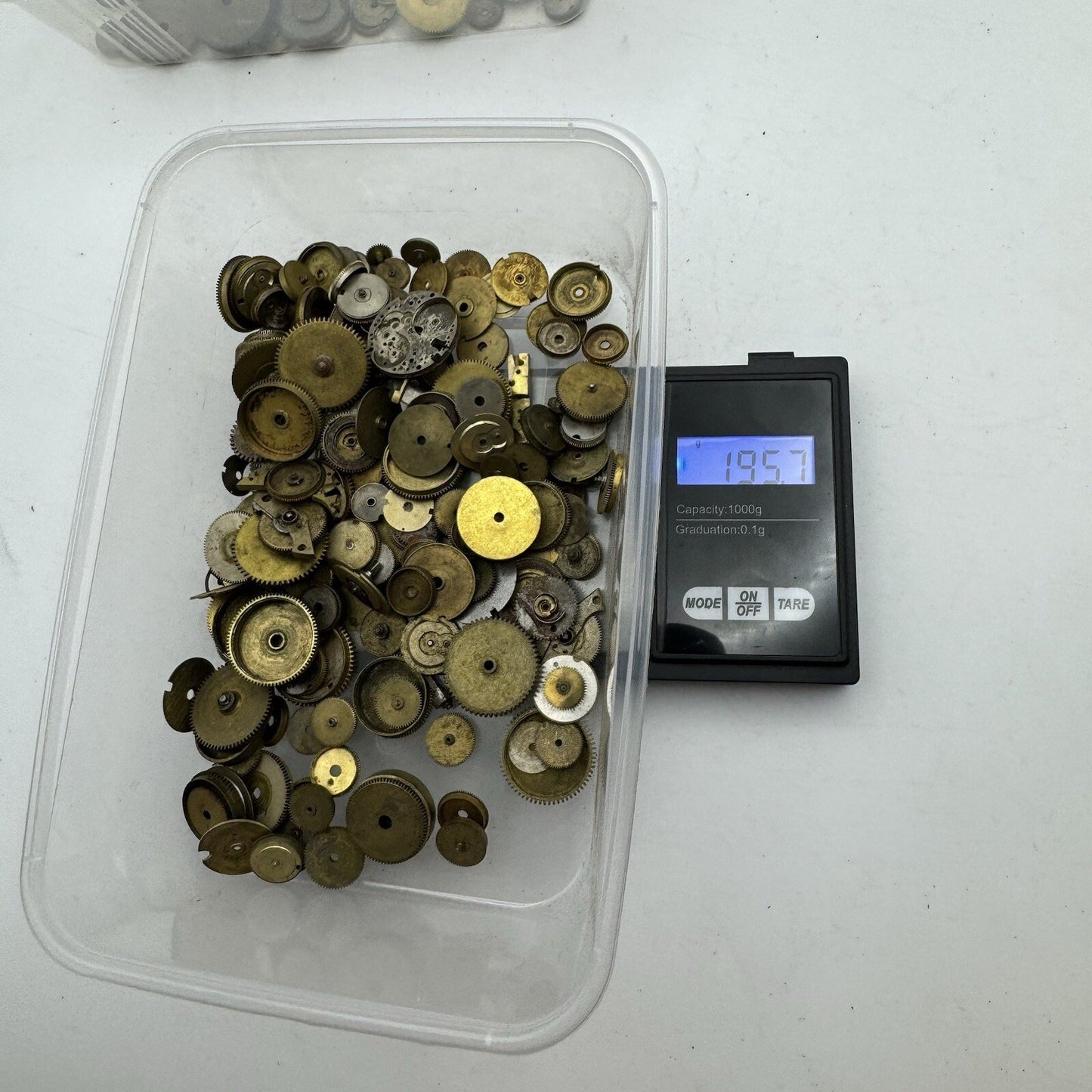 195 Grams Job Lot Of Mainspring Barrels Assorted Parts / Repairs Watchmakers