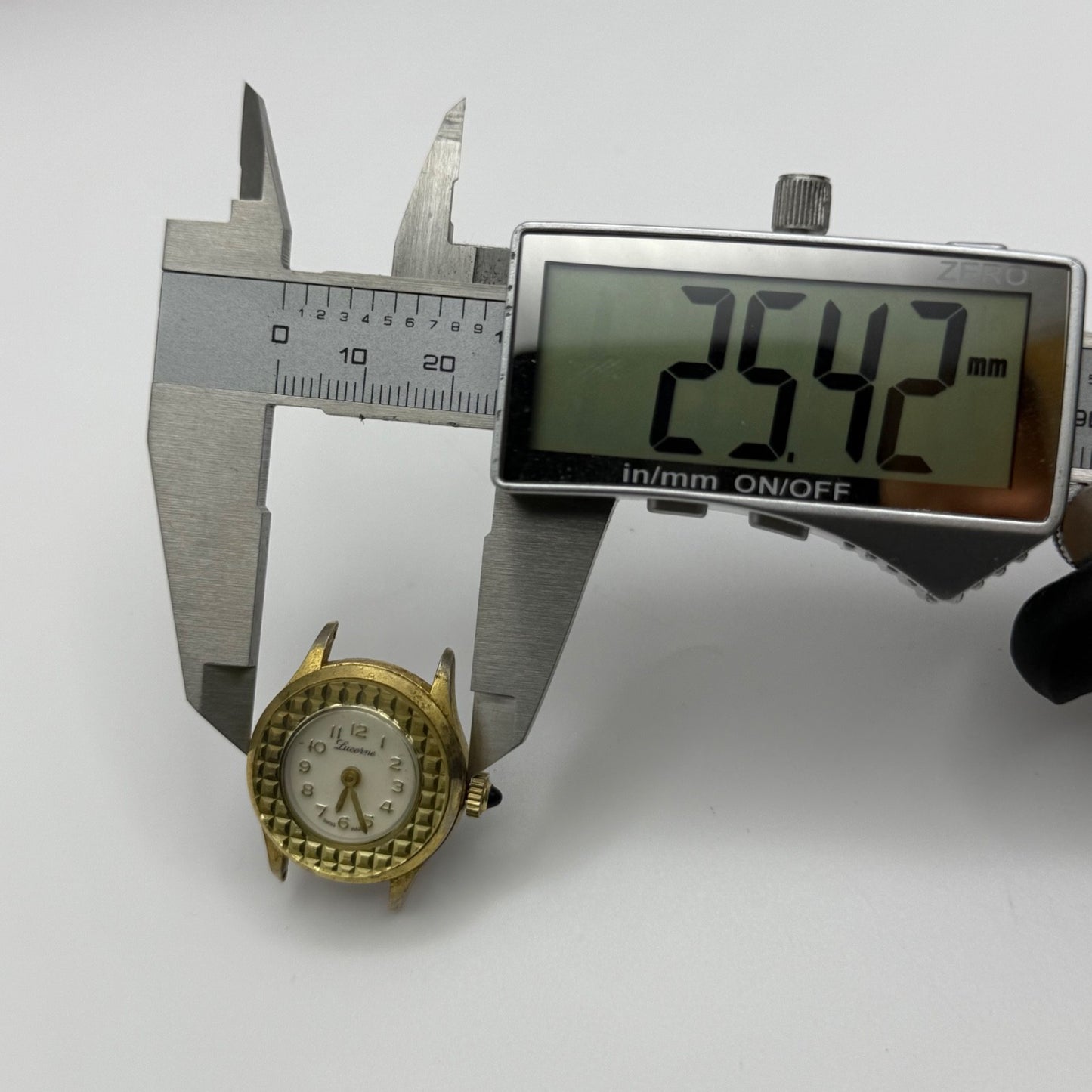 25mm Running Vintage Lucerne Diamond Tooled Swiss Gold Plated Manual Wind PARTS