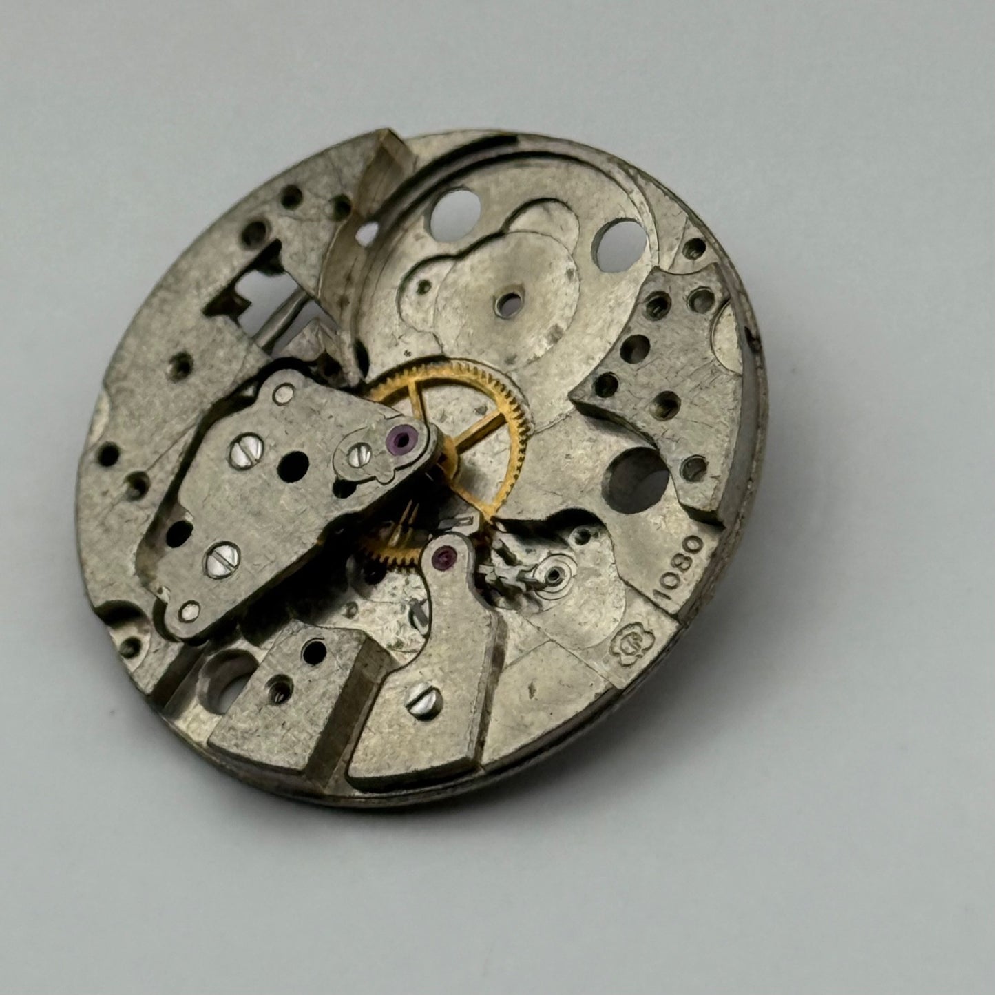 ETA 1080 Watch Movement Manual Wind Vintage Swiss Incomplete Parts Repair 23.6mm