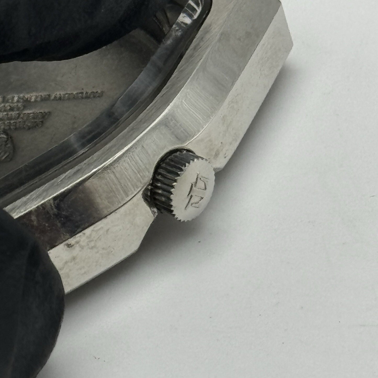 39mm Men’s Tissot Square Stainless Steel 40,801 Watch Screw Back Case + Crown