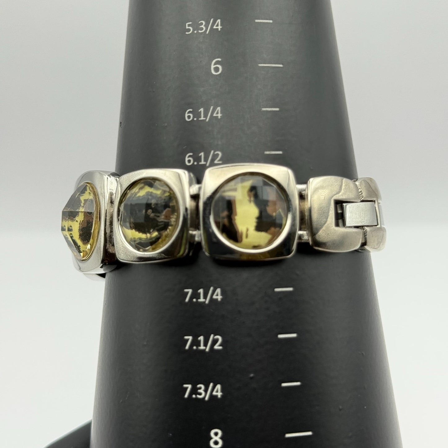 Avon Ladies Quartz Watch Silver Dial Squared Shape Bracelet Japan Working 25mm