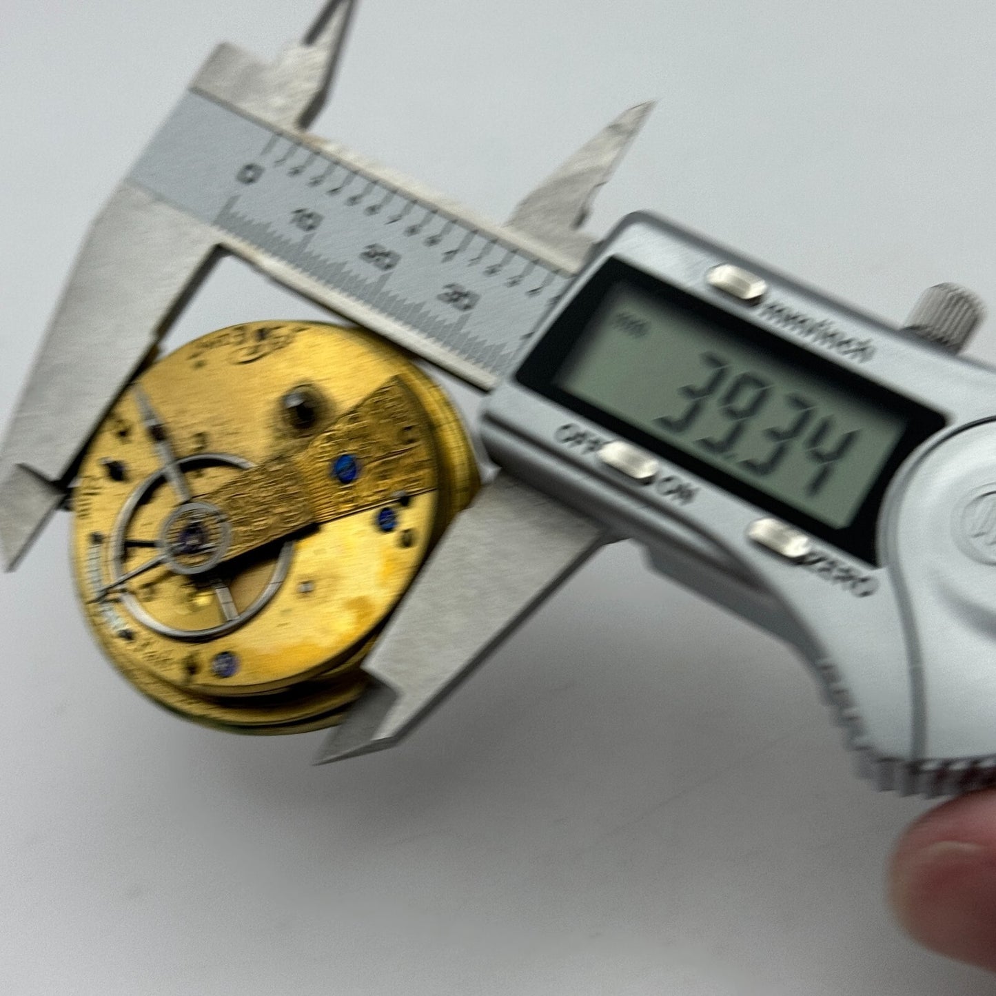 44.3mm Antique Unidentified Fusee Balance Intact Pocket Watch Movement PARTS