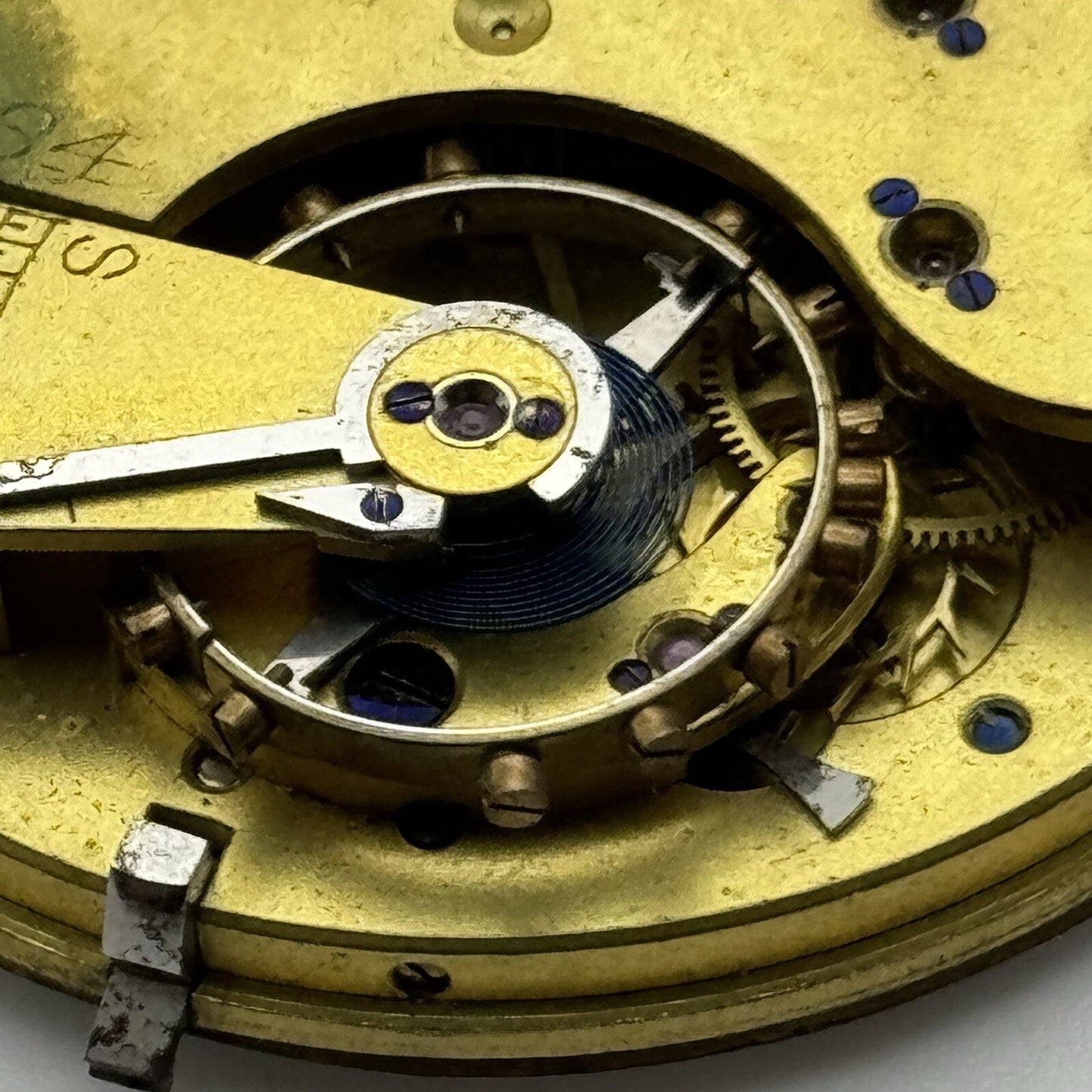 44.7mm Unidentified White Porcelain Dial Pocket Watch Movement FOR PARTS