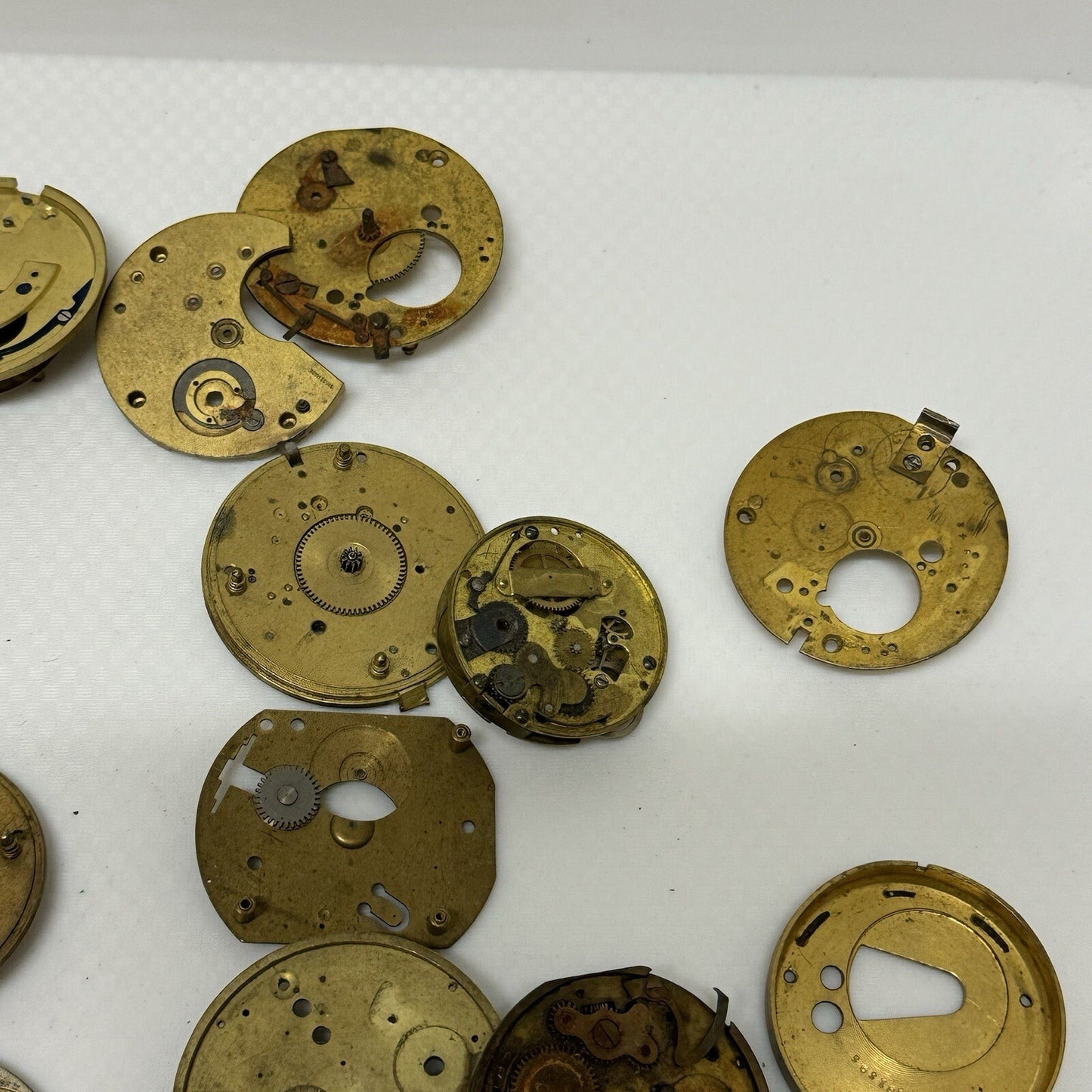 510 Grams Mixed Partial Pocket Watch Movements Watchmakers Job Lot Spares Parts