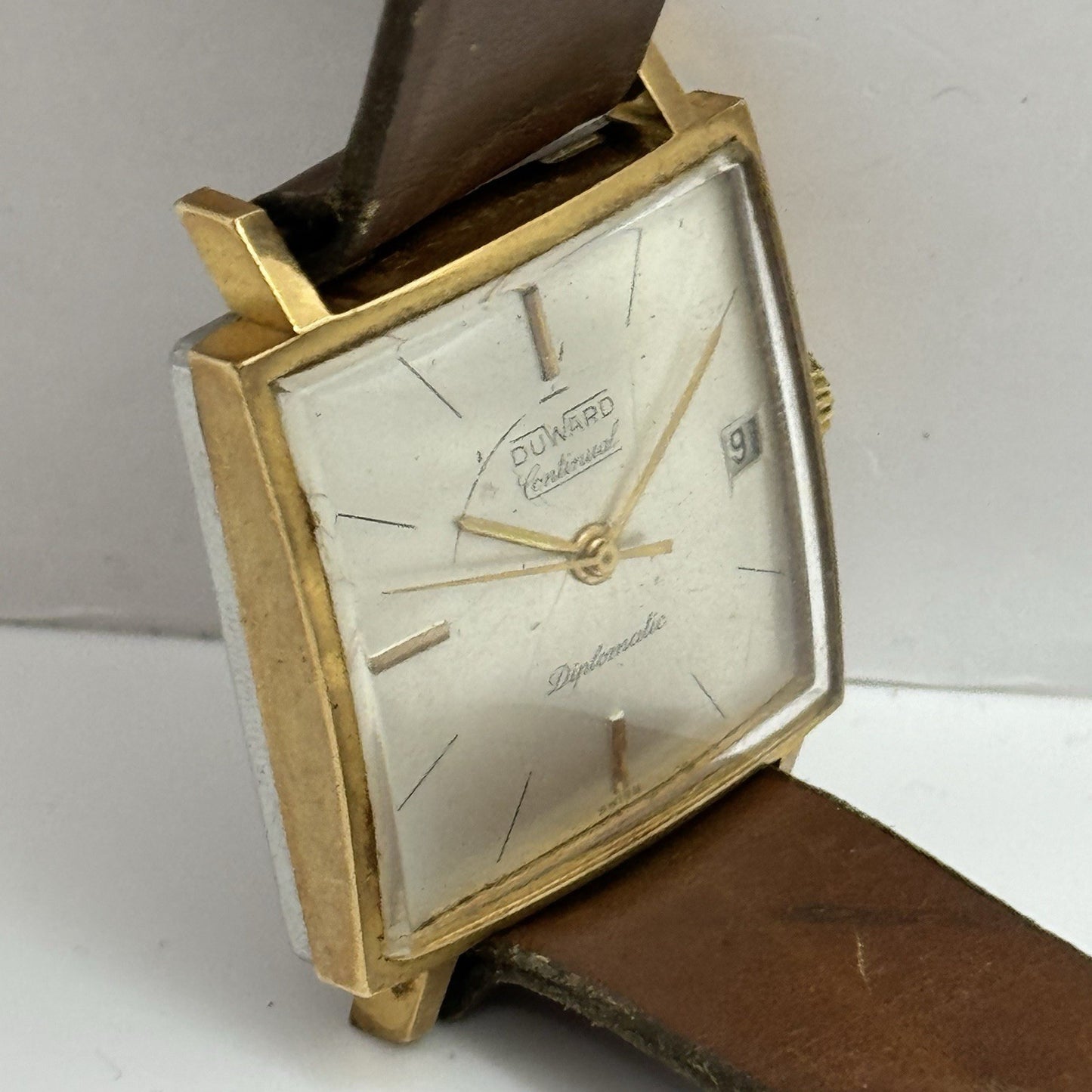 28mm Duward Diplomatic ETA 2472 Automatic Square Vintage Watch RESTORE PARTS