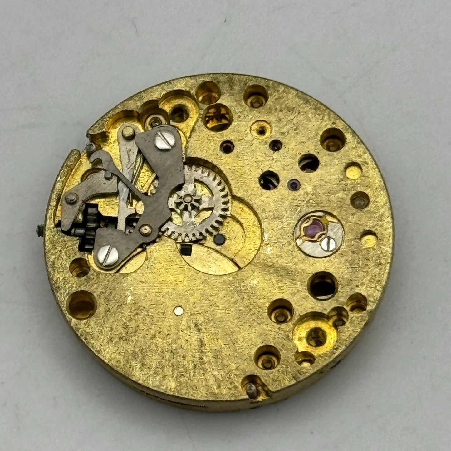 23.6mm West End Watch Co W 707 Manual Wind Watch Movement Swiss Vintage PARTS