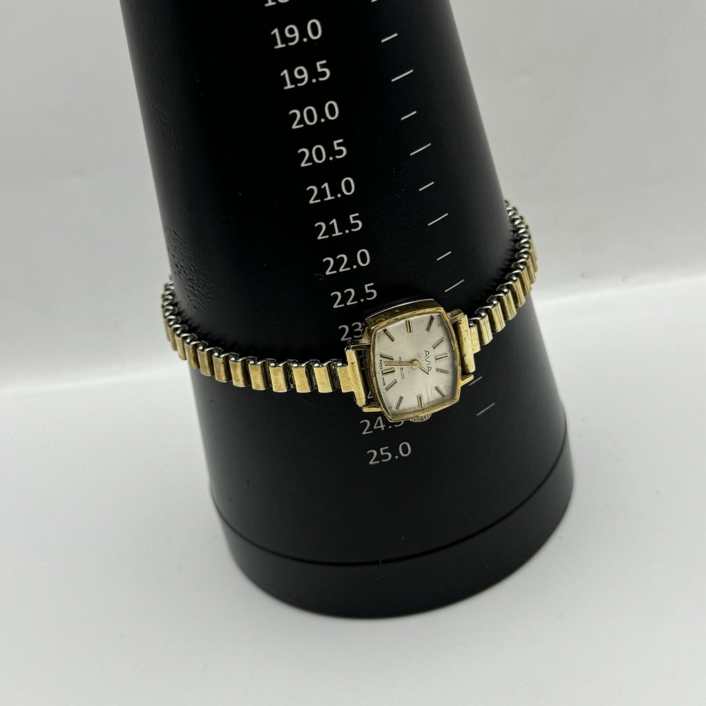 21mm WORKING Vintage Avia Art Deco Expandable Strap Ladies Cocktail Wristwatch