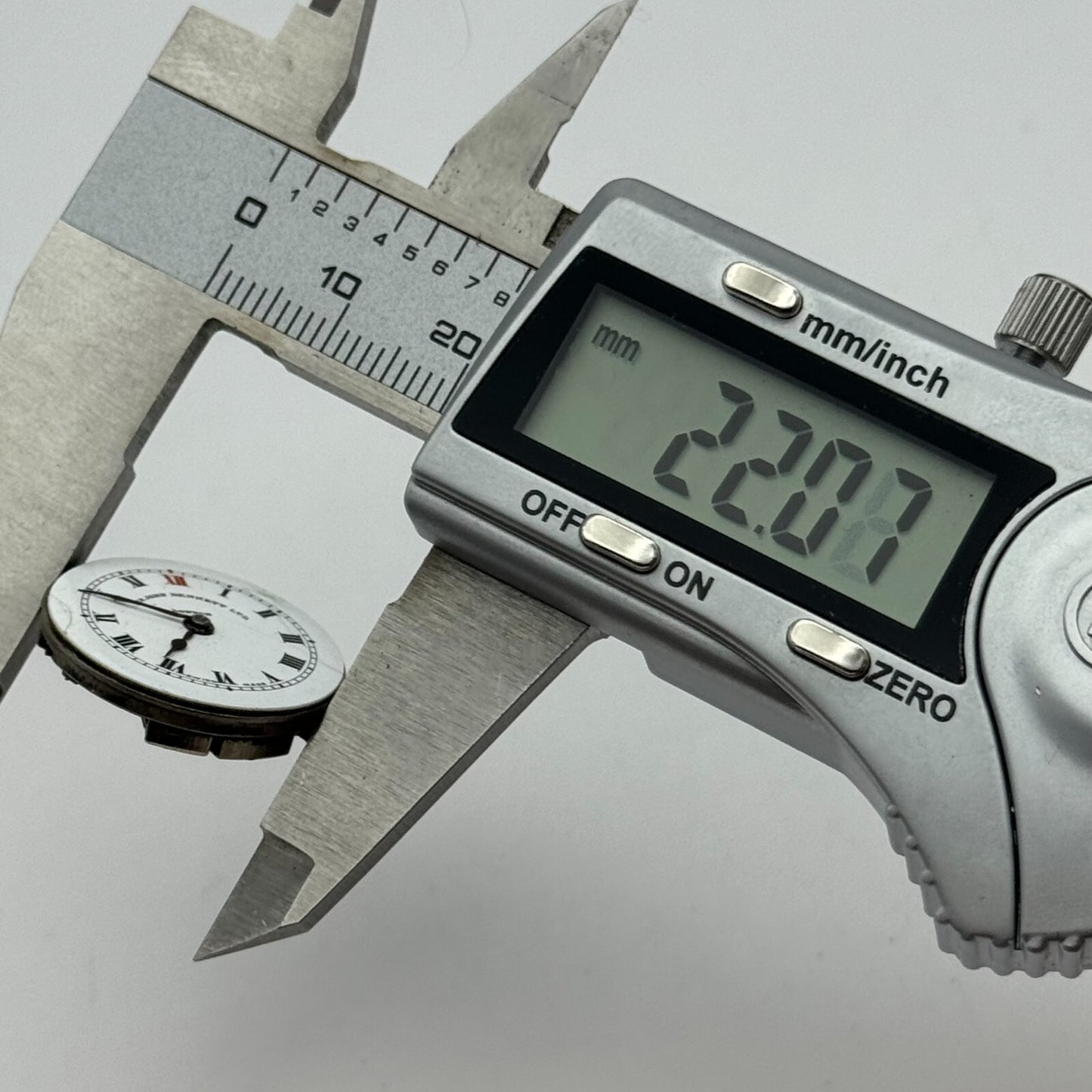 22mm Sir John Bennett London Trench Watch Movement Manual Wind Swiss FOR PARTS