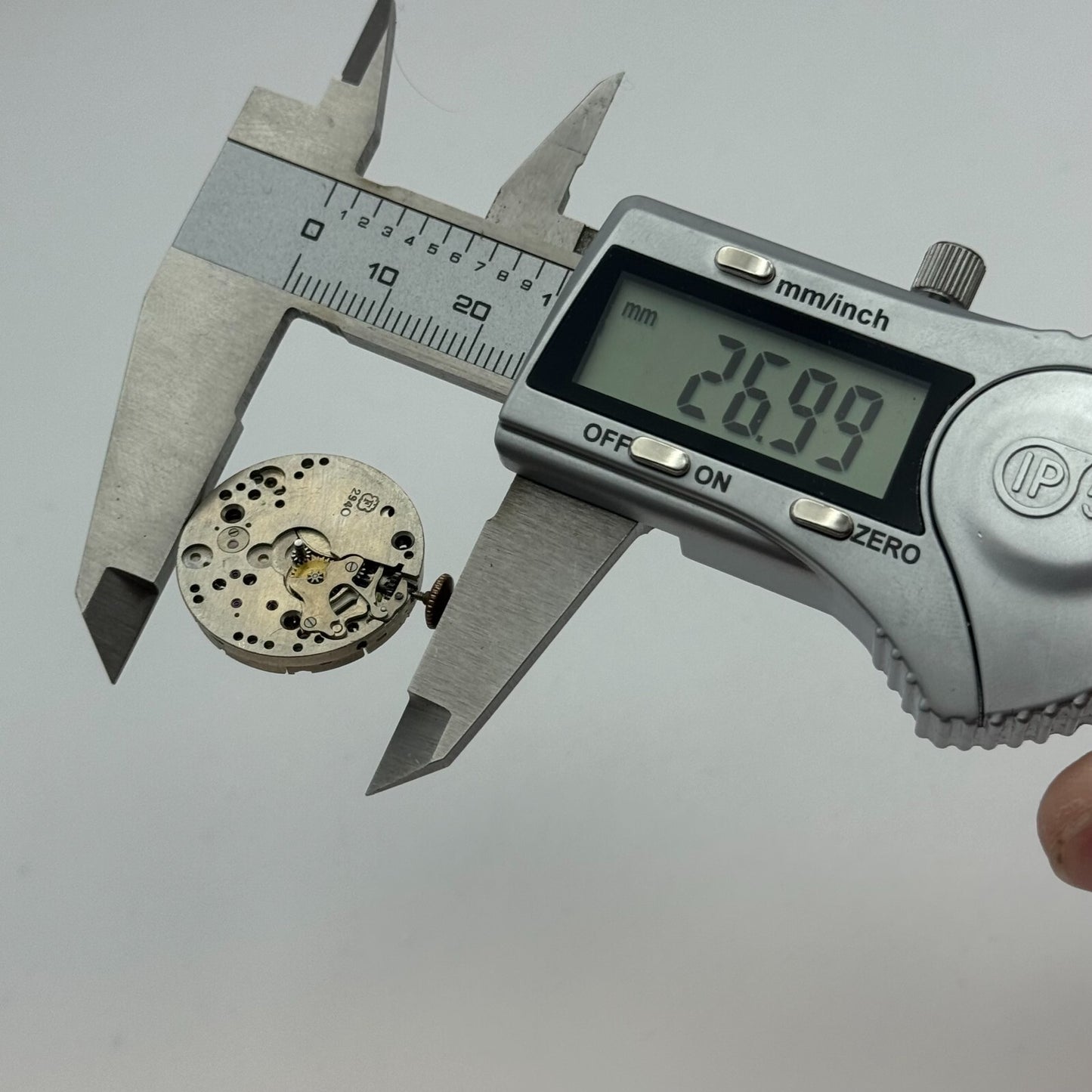 23.6mm Running Felsa F 294 Manual Wind 15 Jewels Swiss Made Watch Movement PARTS