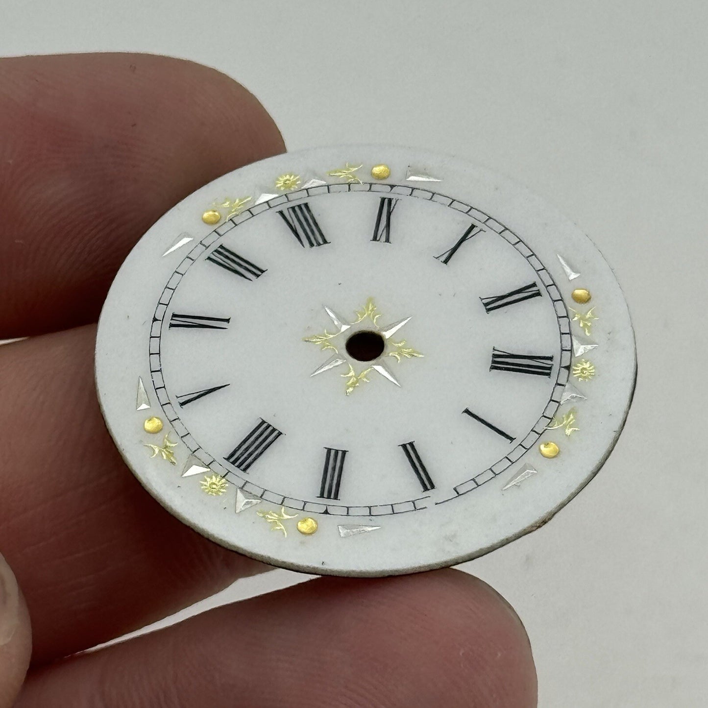 33.1mm Antique Beautiful Porcelain Patterned Pocket Watch Dial Spares Parts