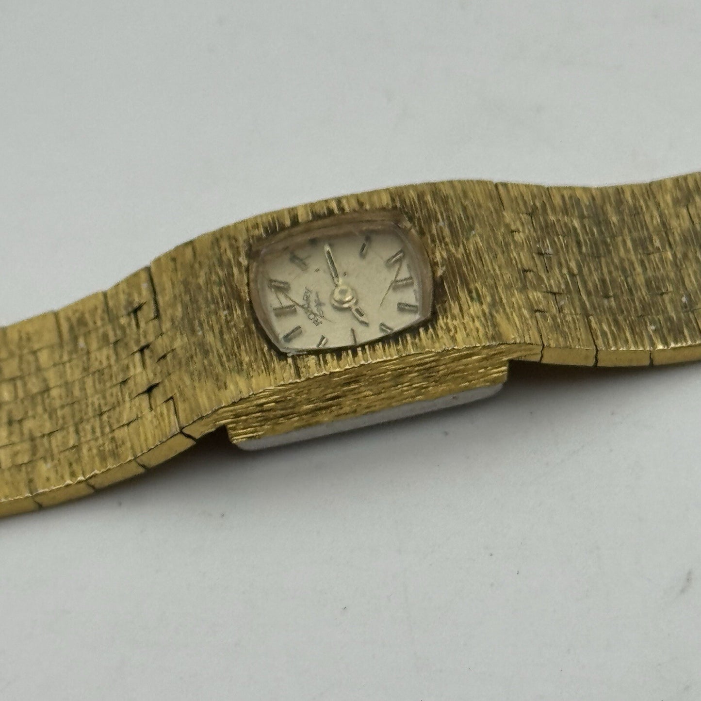15mm Ladies Rotary Gold Plated Manual Wind Swiss Vintage Watch REQUIRES SERVICE