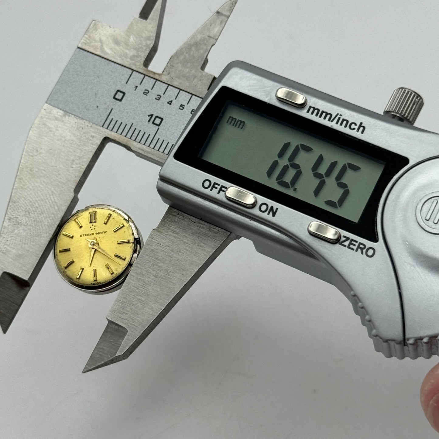 16.4mm Ladies Eterna Matic 1420 Automatic Watch Movement Swiss Vintage PARTS