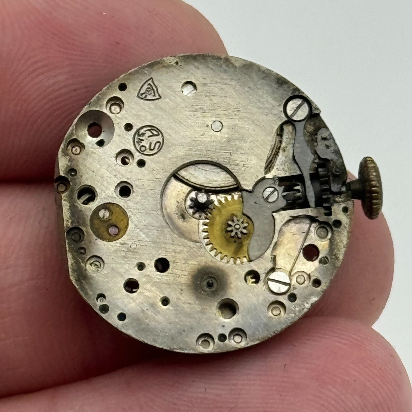 23.7mm Running Rotary AS 340 Manual Wind Watch Movement Swiss Vintage PARTS