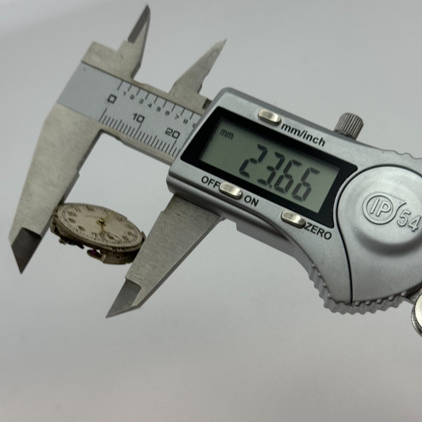 23.6mm Vertex V.W Marksman Manual Wind Swiss Made 15 Jewels Watch Movement PARTS