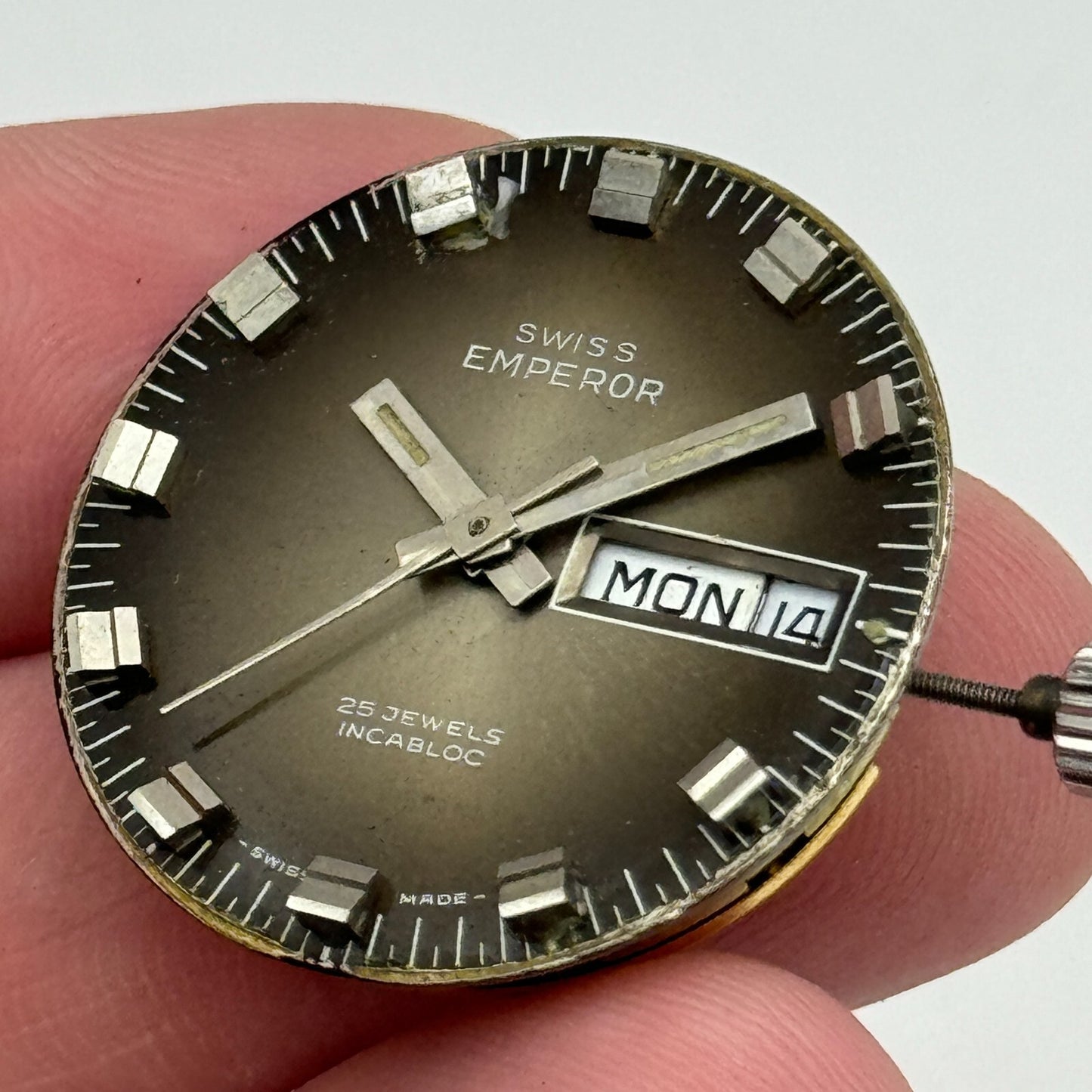 25.5mm Mens Running Swiss Emperor FHF 908 Automatic Watch Movement Vintage PARTS