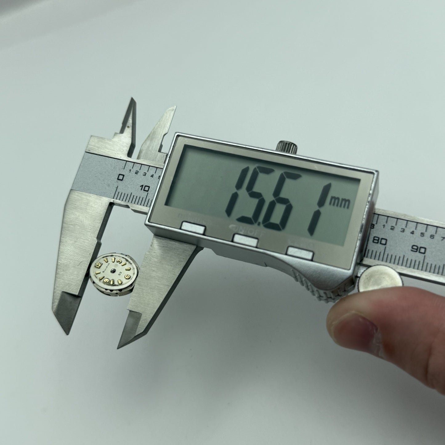 13.2mm Vintage Ladies Bulova 5AD Manual Wind Swiss Watch Movement PARTS REPAIR