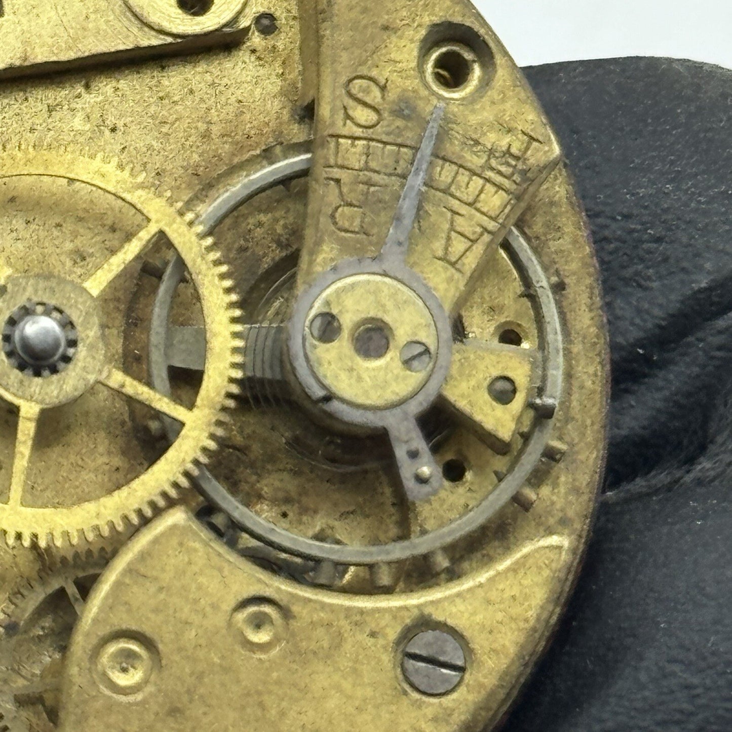 42.4mm Partial Pocket Watch Movement White Porcelain Dial FOR PARTS Restore