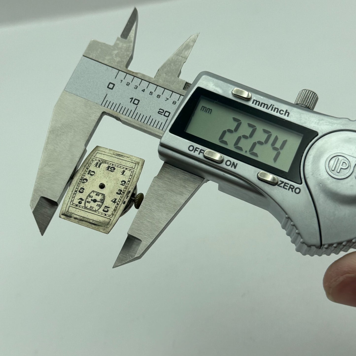 19.7mm Dreadnought B.10022 Manual Wind 16 Jewels Swiss Made Watch Movement PARTS