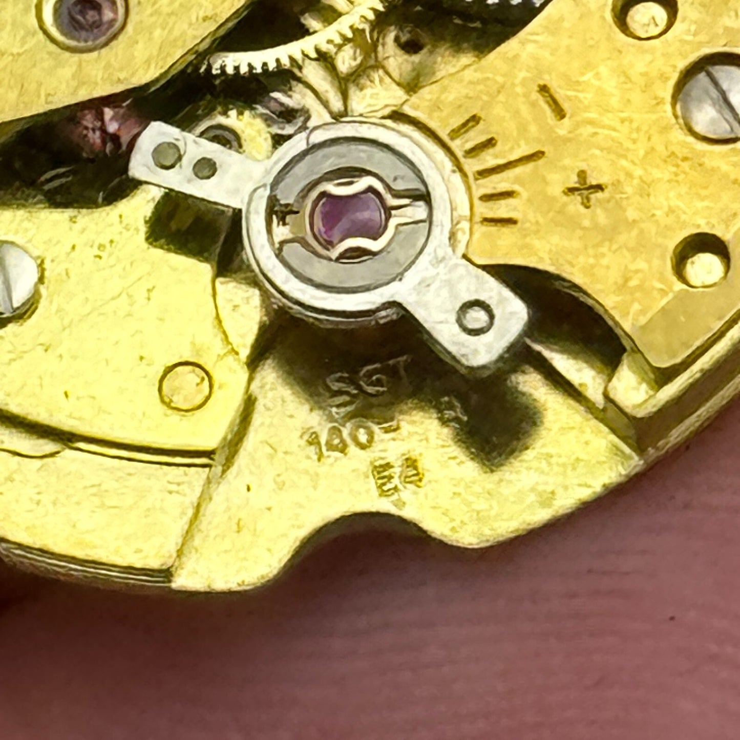 25.9mm Waltham SGT 140-A E4 Manual Wind Watch Movement Swiss Vintage PARTS SPARE