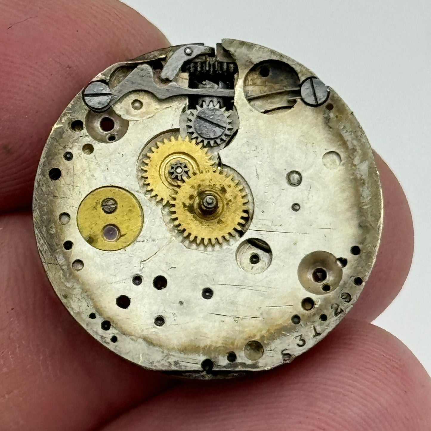 23.6mm Unidentified 15 Jewels Swiss Vintage Manual Wind Watch Movement PARTS