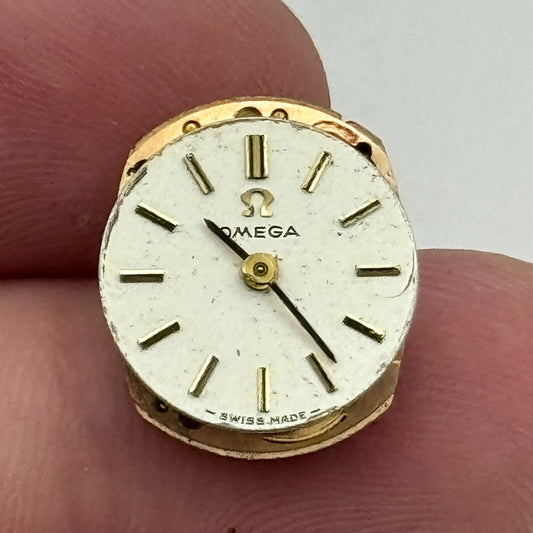 12.5mm Ladies Omega Cal 484 Manual Wind Watch Movement Swiss Vintage PARTS SPARE