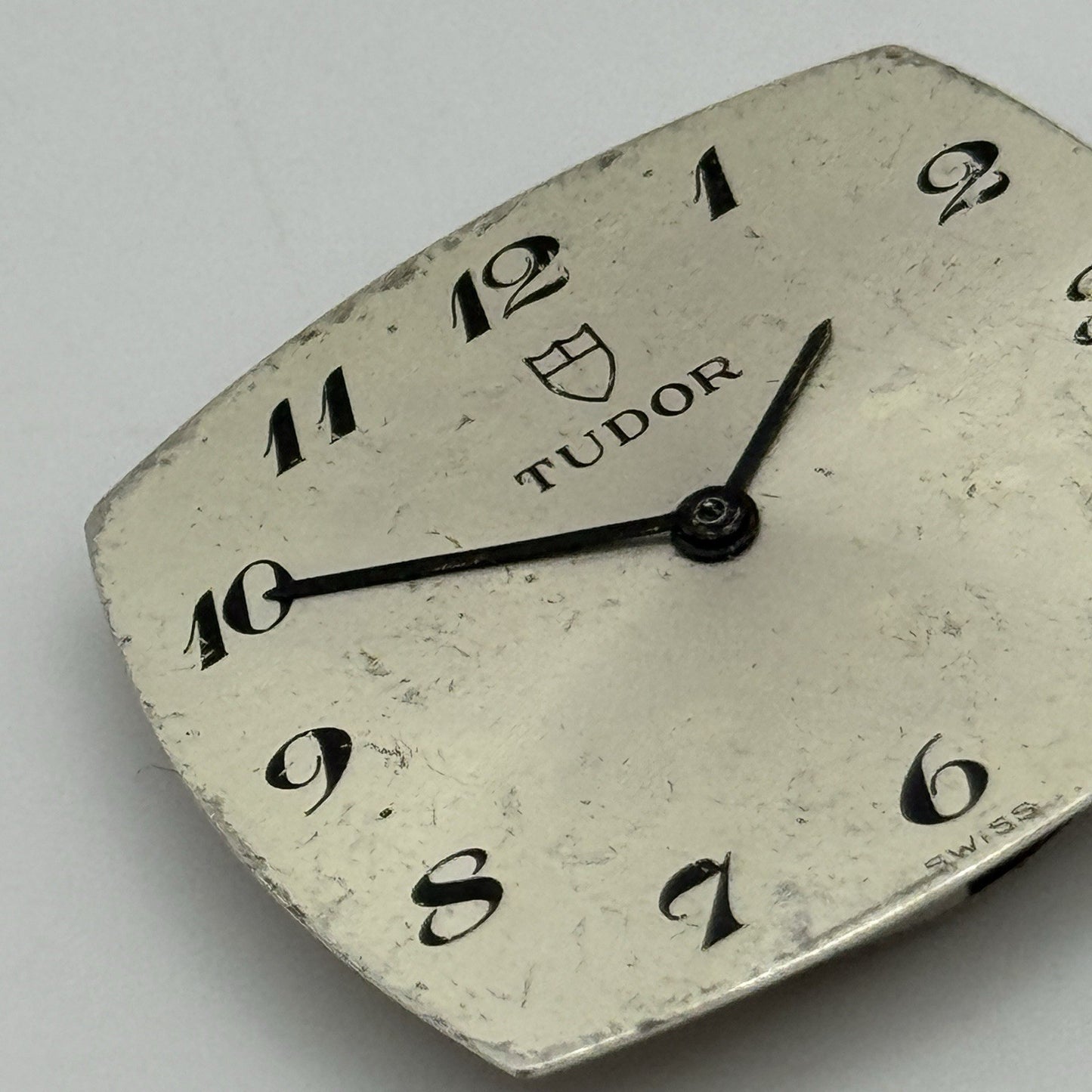 23.6mm Tudor 2422 Good Balance Dial Hands Manual Wind Vintage Watch Movement