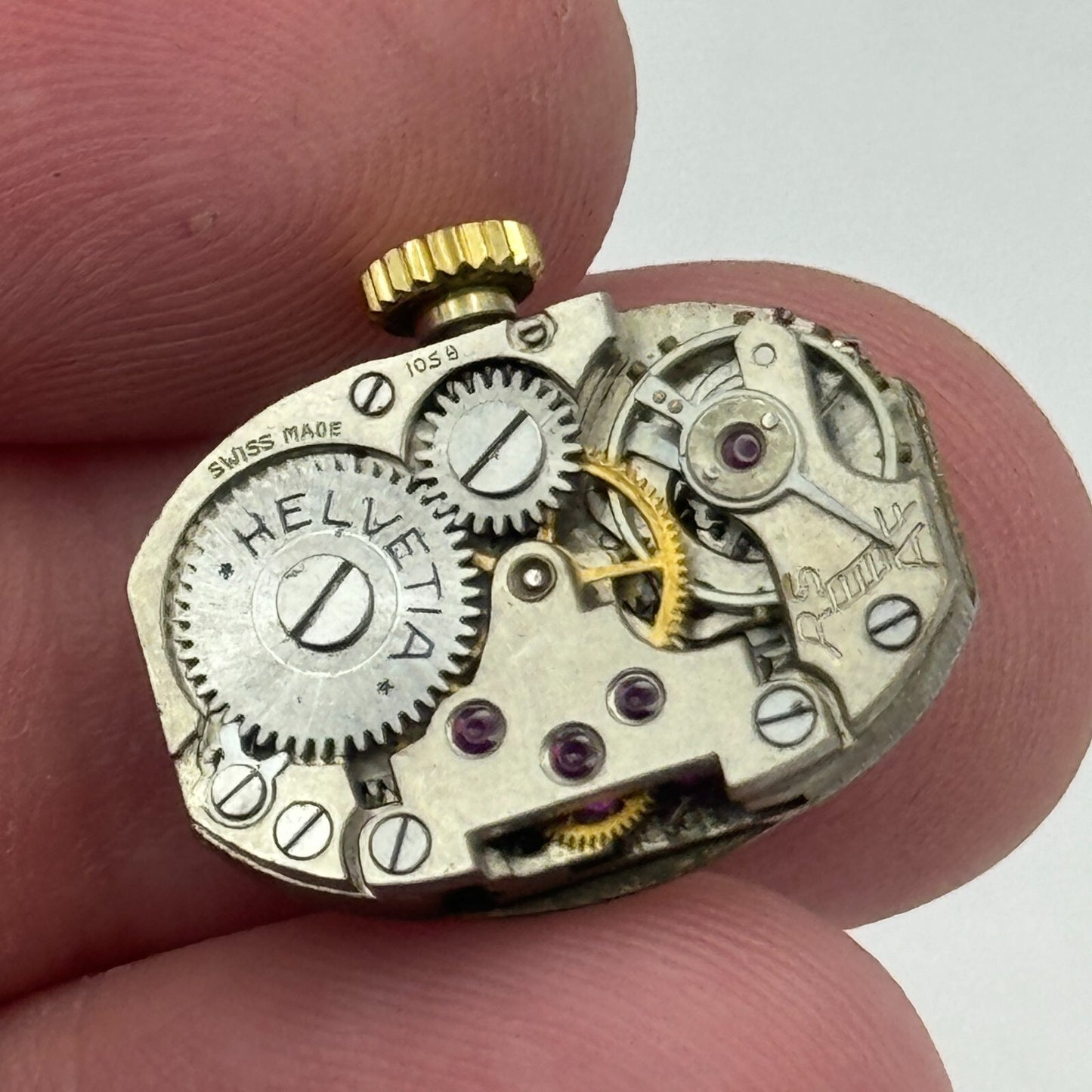 12.6mm Ladies Helvetia Cal 105B Manual Wind Watch Movement Swiss Vintage PARTS
