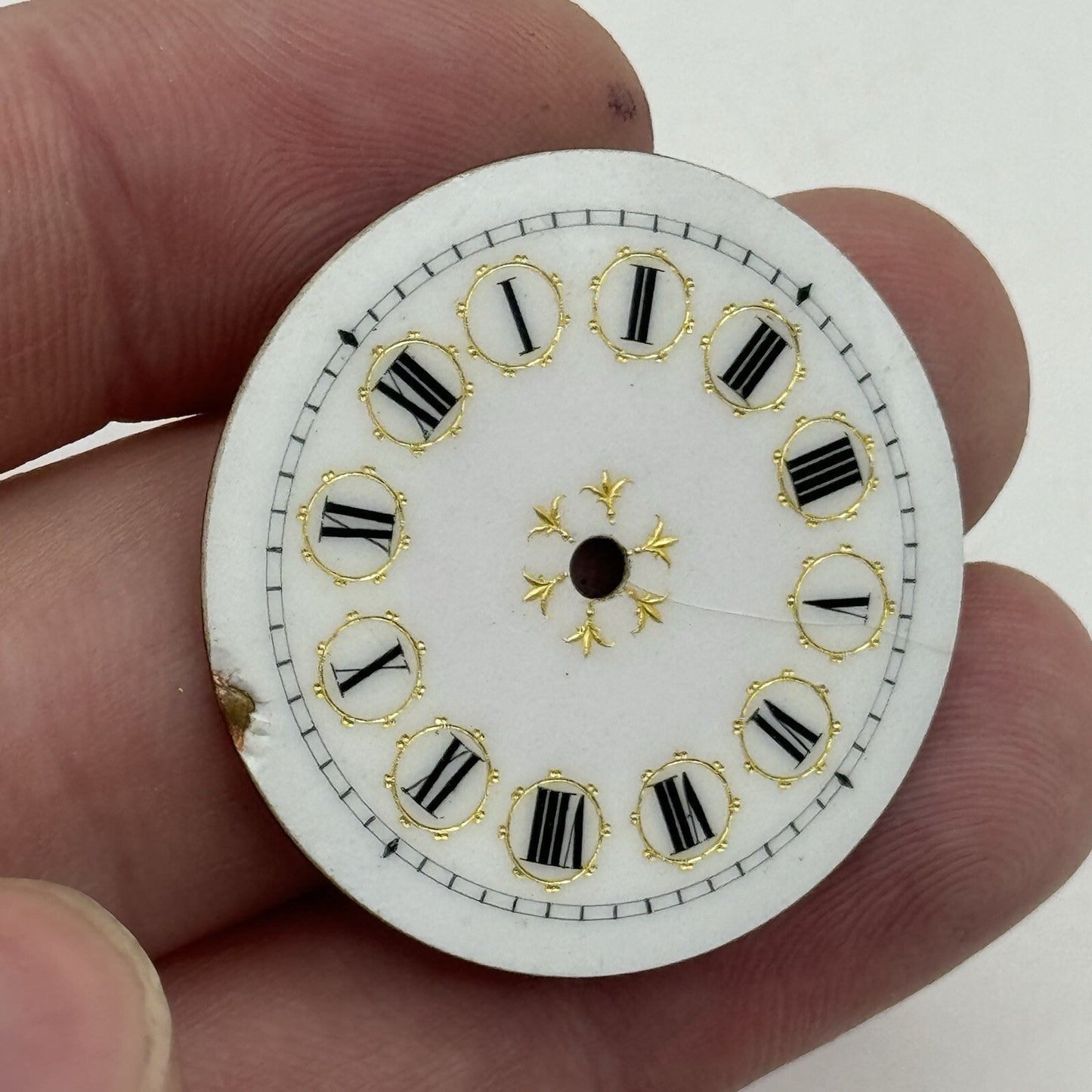 33.3mm Antique Beautiful Porcelain Patterned Pocket Watch Dial Spares Parts