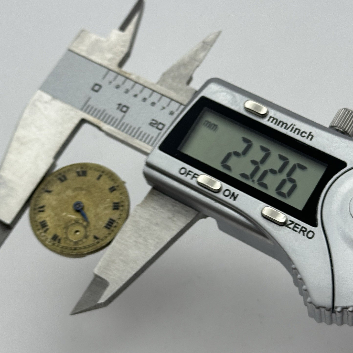 23.2mm E Gubelin Lucerne High Grade Manual Wind Swiss Watch Movement FOR PARTS
