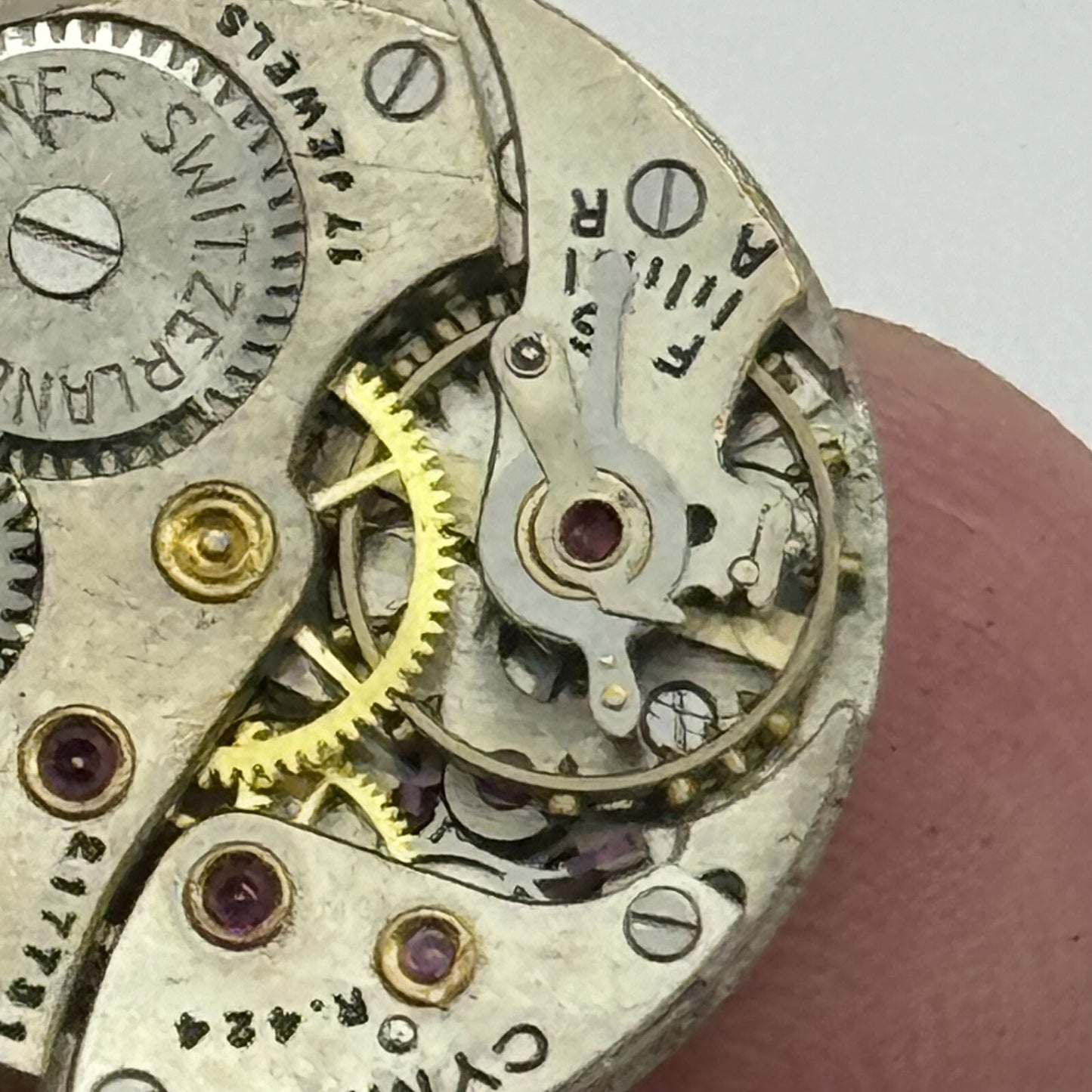 19.7mm Cyma R.424 Sub Seconds Manual Wind Watch Movement Swiss Vintage PARTS