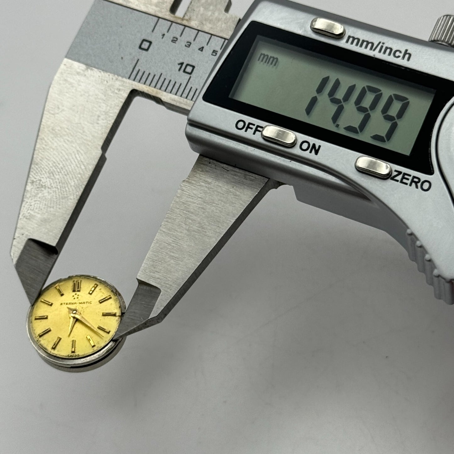 16.4mm Ladies Eterna Matic 1420 Automatic Watch Movement Swiss Vintage PARTS
