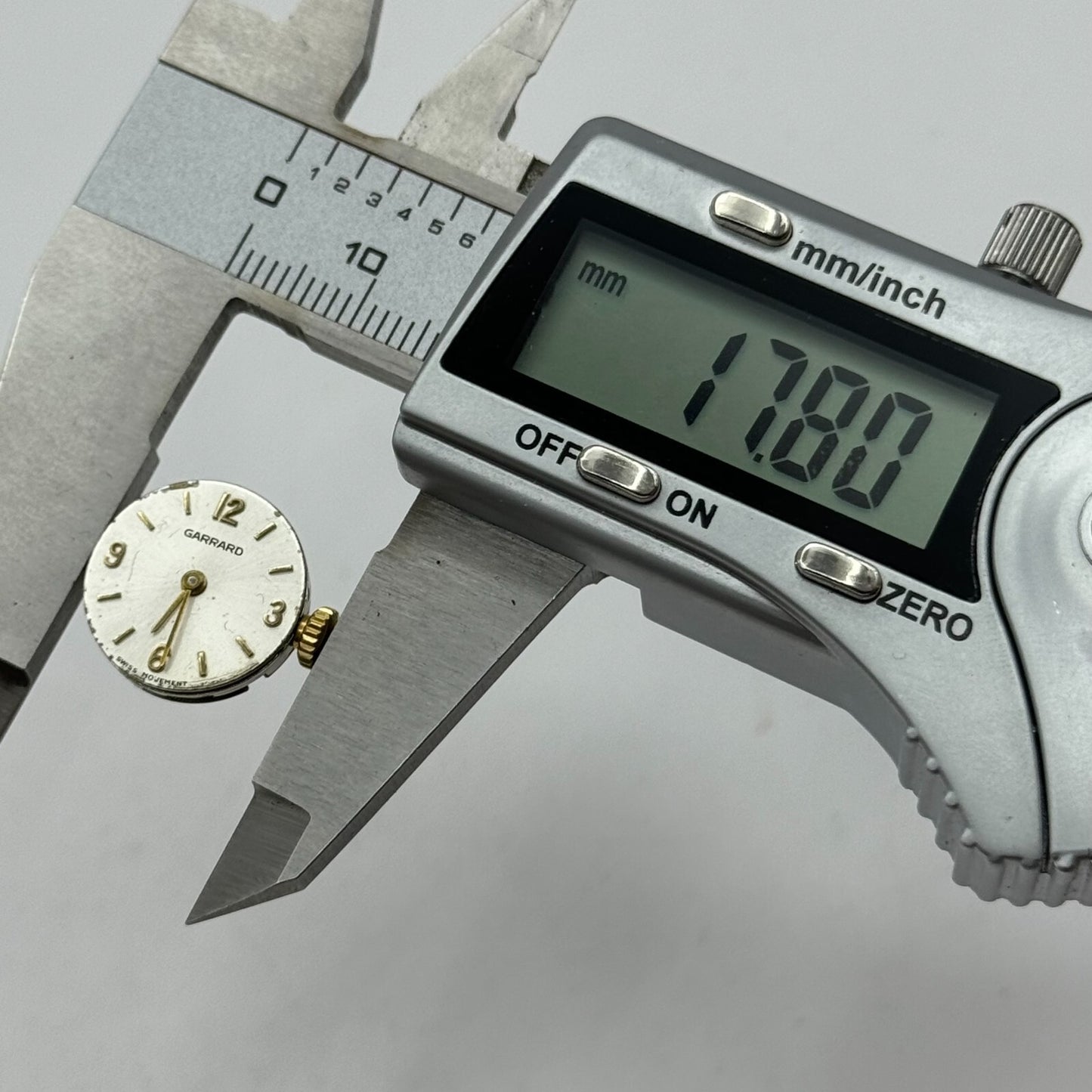 15.5mm Ladies Running Garrard ETA 2412 Manual Wind Watch Movement PARTS SPARES
