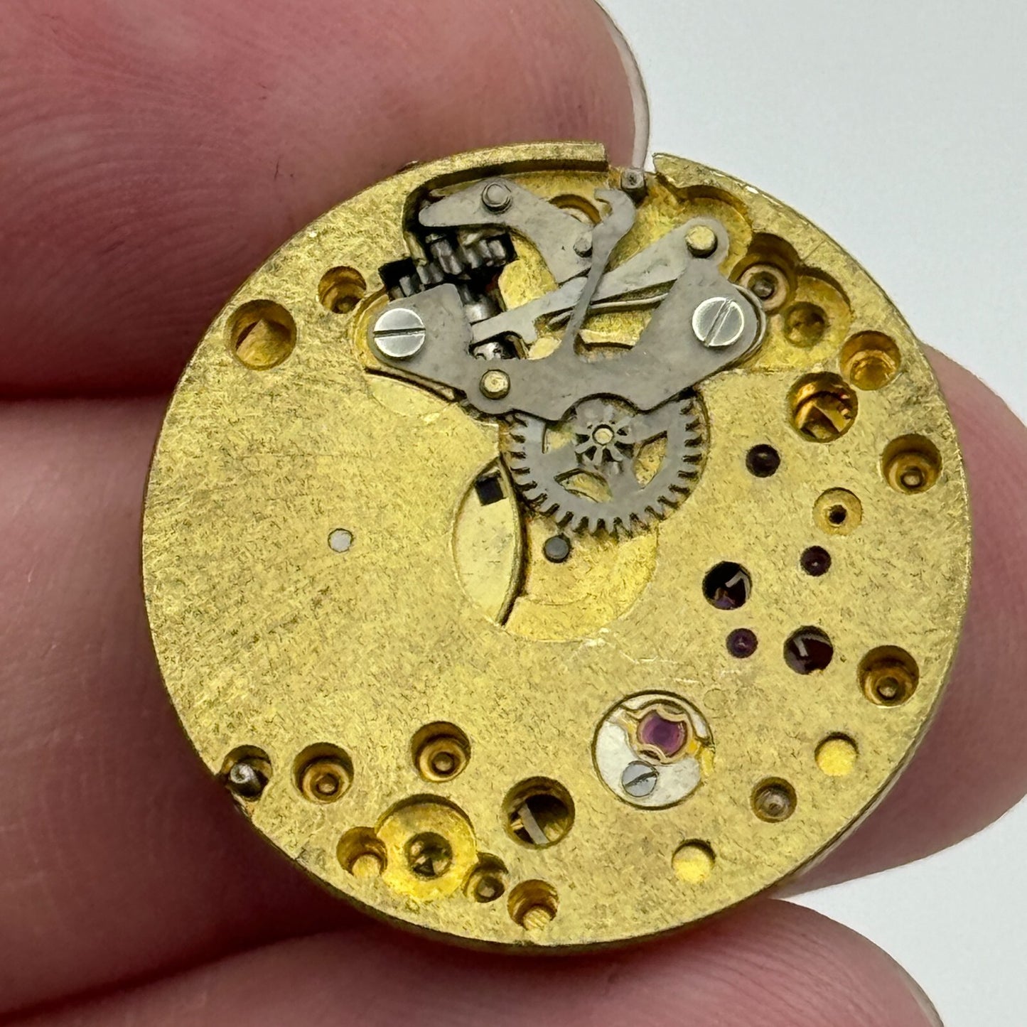 23.6mm West End Watch Co W 707 Manual Wind Watch Movement Swiss Vintage PARTS