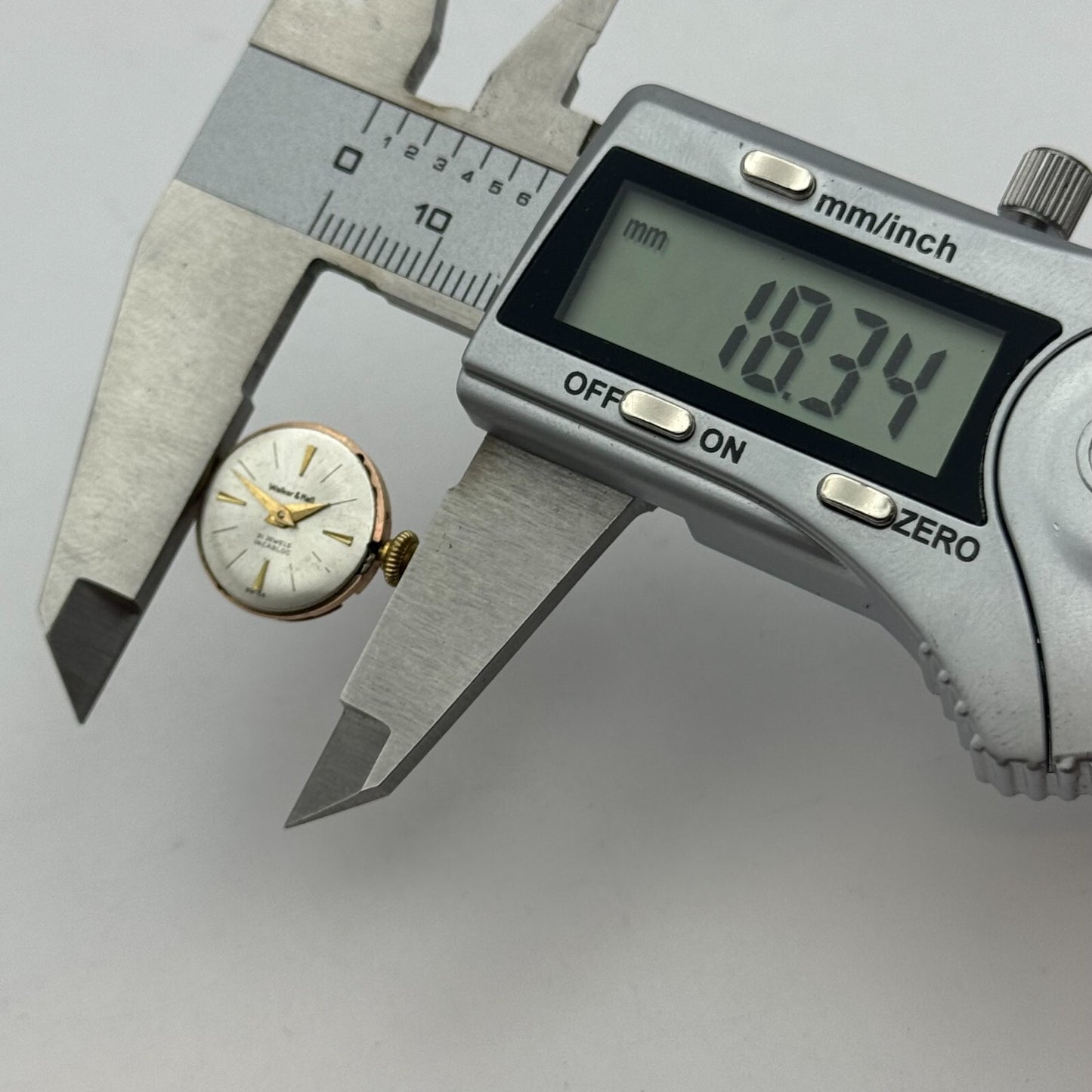 15.5mm Walker & Hall ETA 2412 Manual Wind 21 Jewels Watch Movement PARTS REPAIR