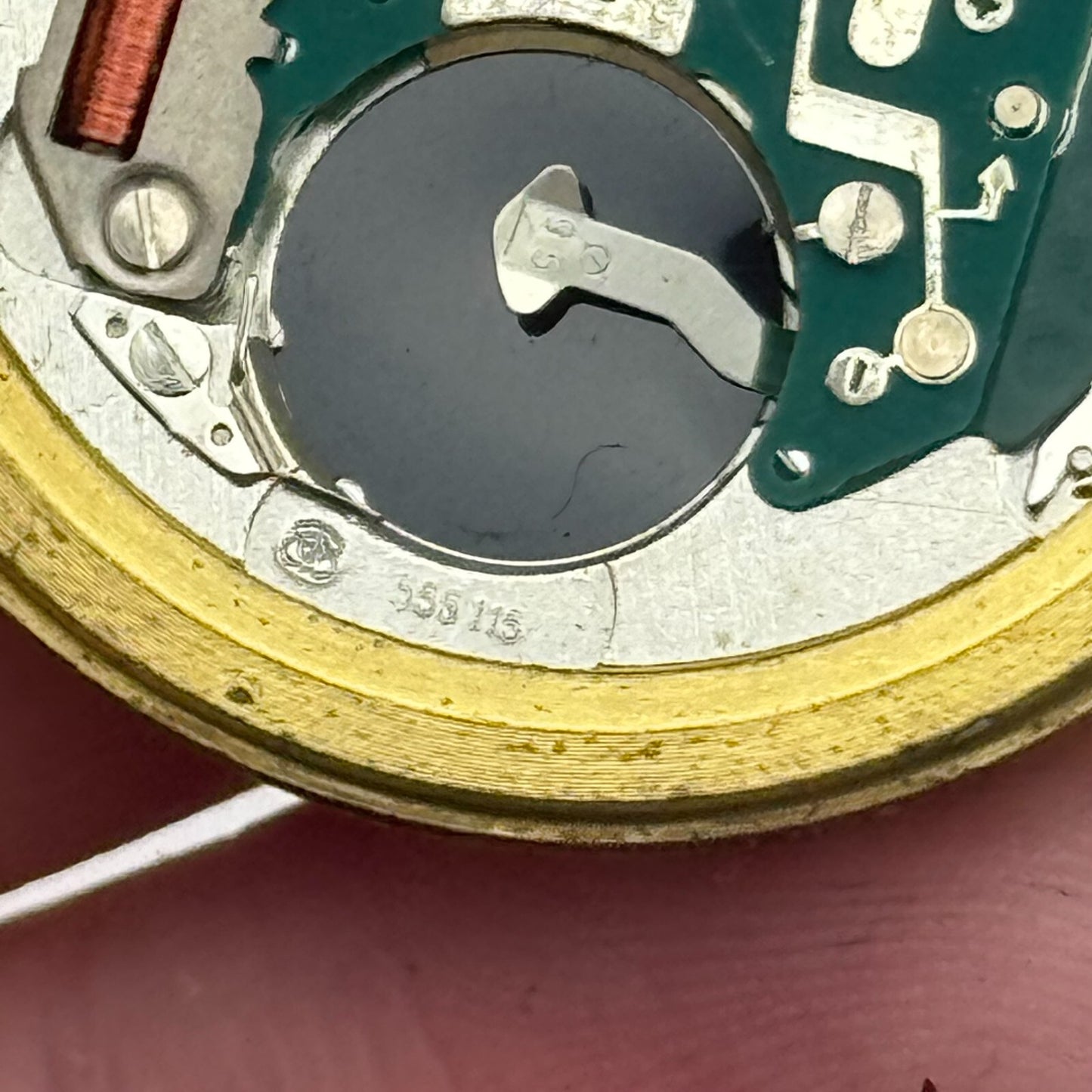 31.5mm Men’s Garrard ETA 555.115 Quartz Watch Movement Vintage UNTESTED PARTS