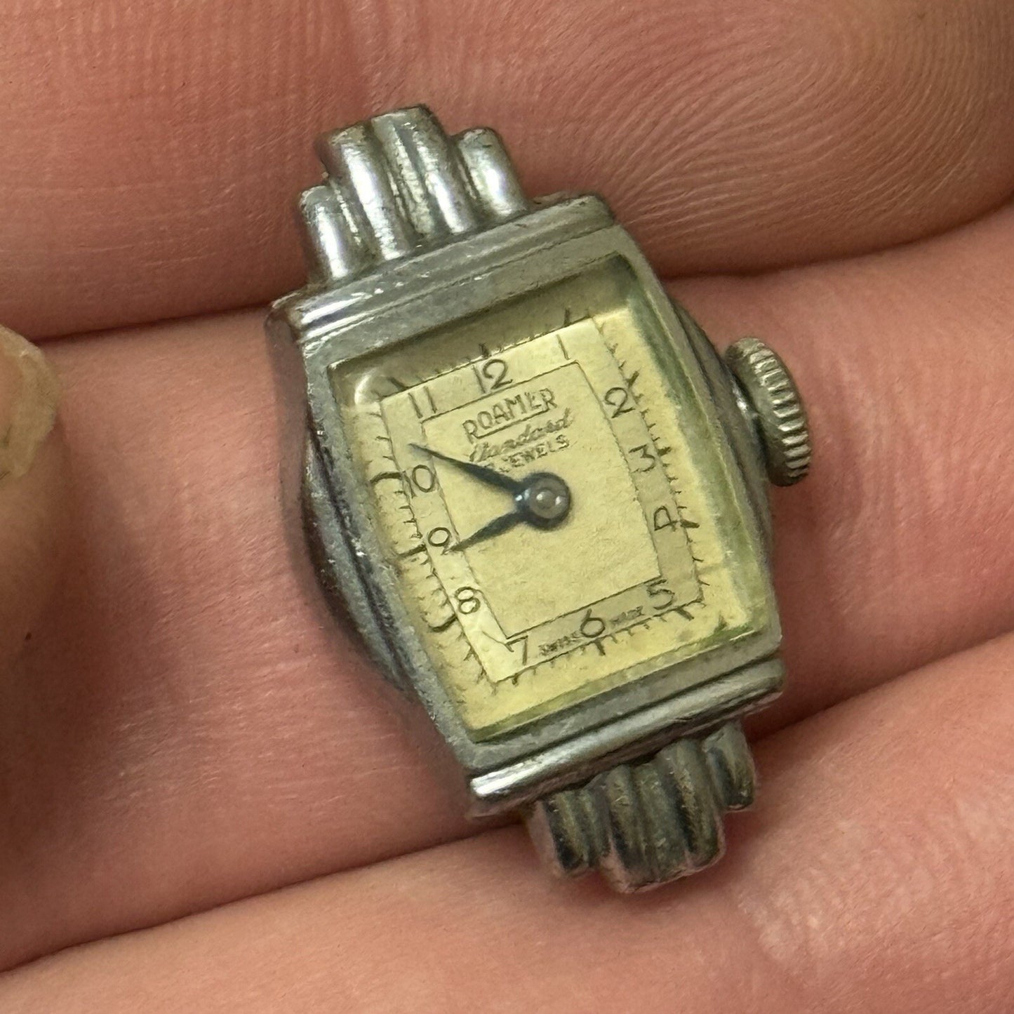 14mm Ladies Manual Wind Roamer Standard Cocktail Watch NON WORKING