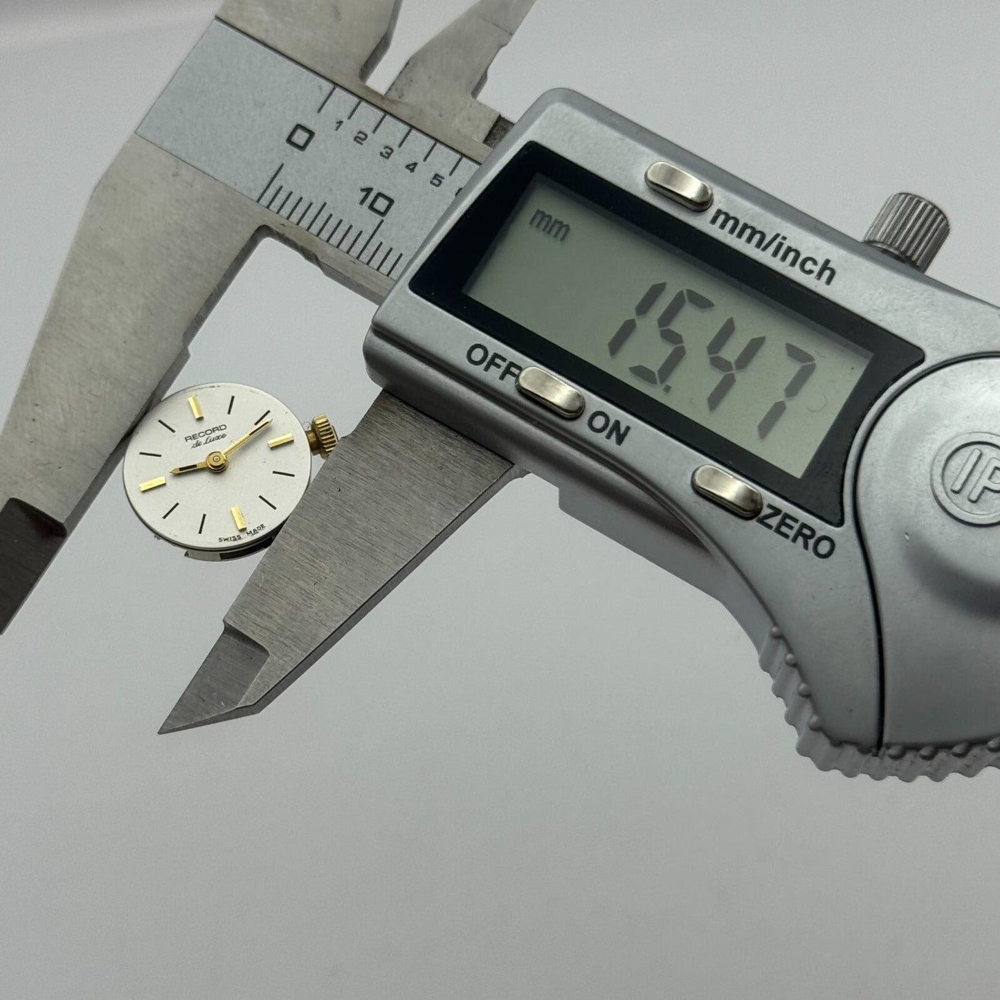 15.5mm Running Record De Luxe Cal 670 Manual Wind Swiss Watch Movement PARTS