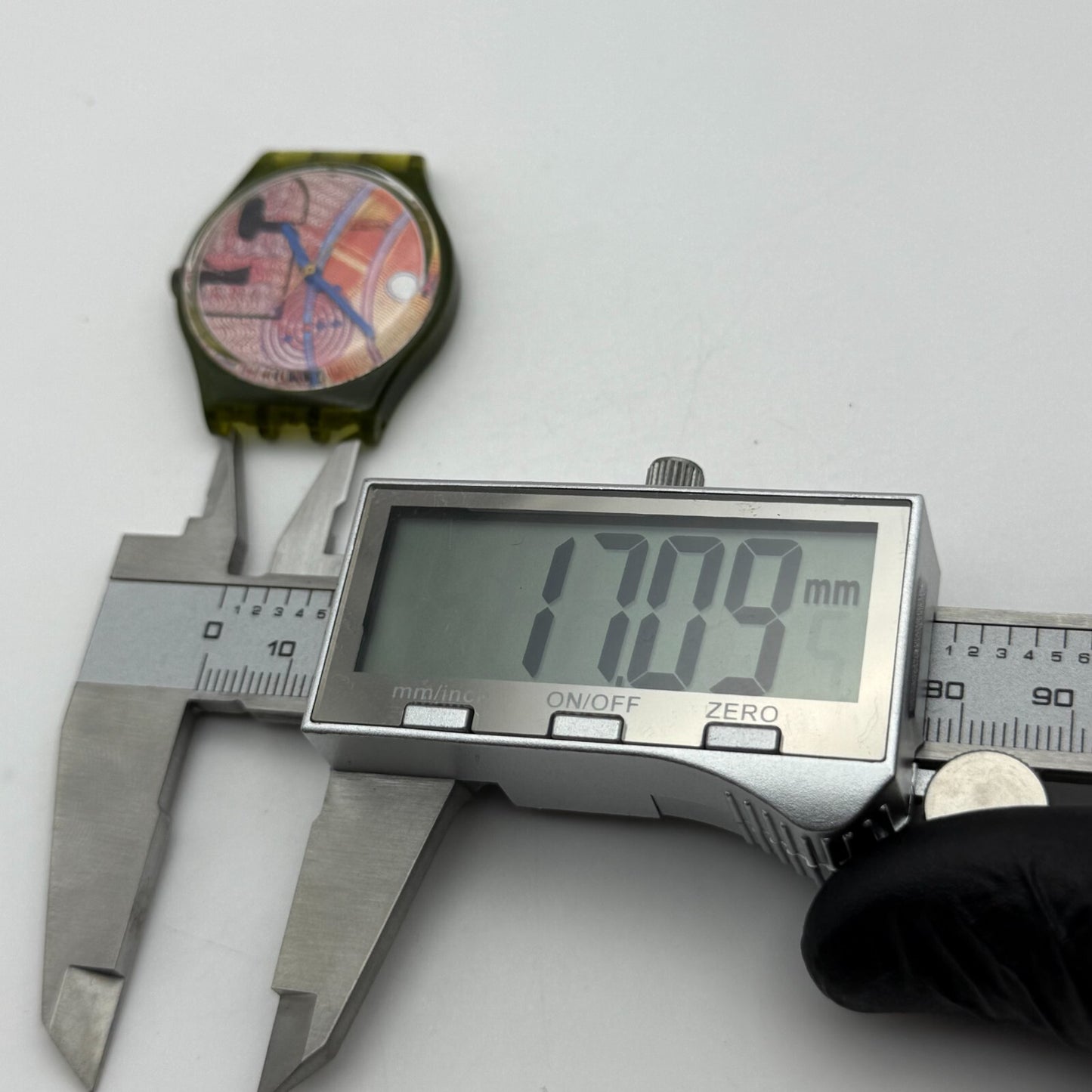 33mm Vintage 1990 Swatch Franco GG110 Watch UNTESTED PARTS REPAIR