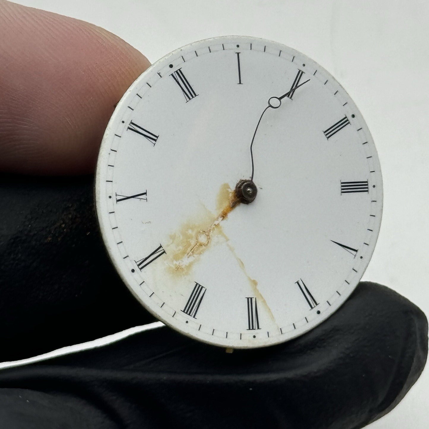 30.4mm Antique White Porcelain Dial Cylinder Watch Movement FOR PARTS