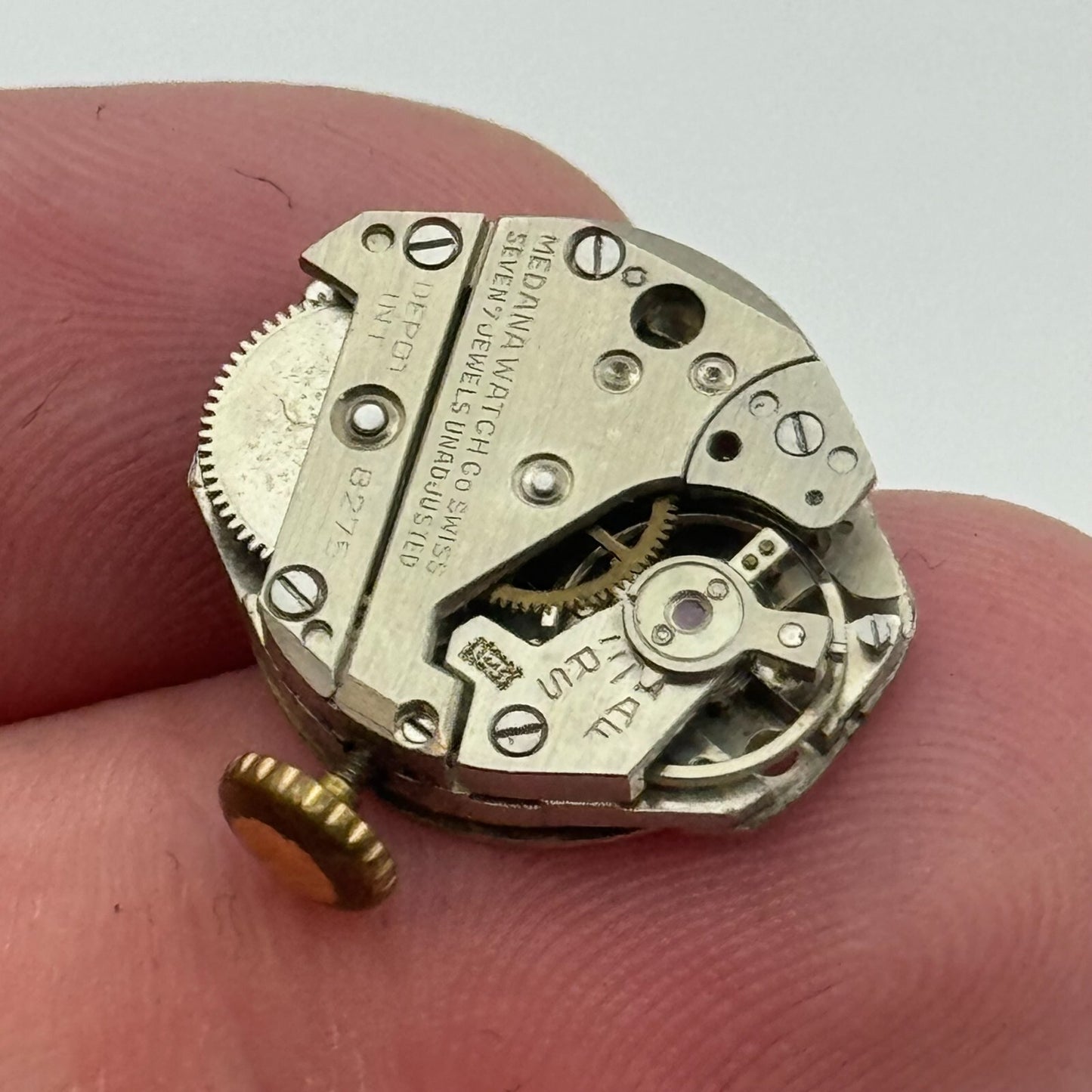 15mm Ladies Medana Cal 8275 Manual Wind 7 Jewels Watch Movement Swiss Made PARTS