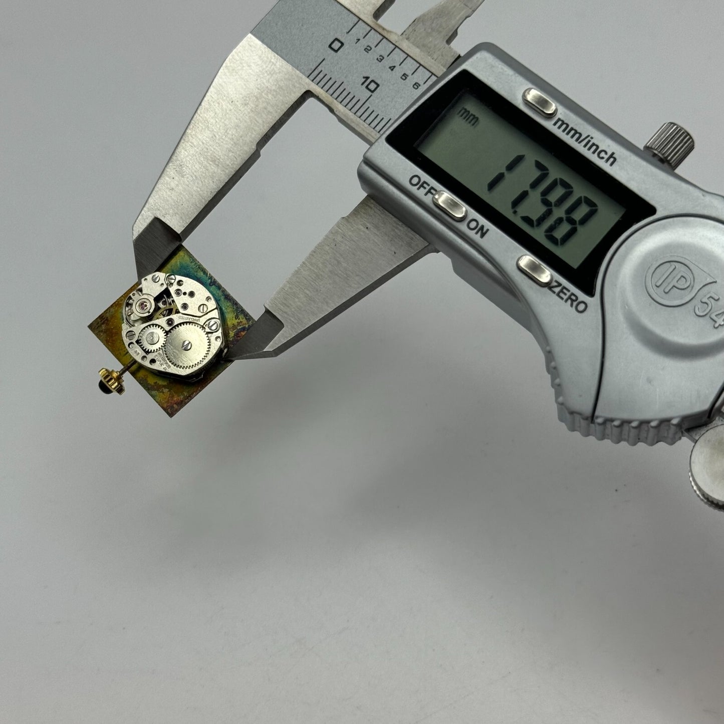 19.5mm Running Mickey Mouse Bradley Walt Disney RAX 6061-21 Watch Movement PARTS