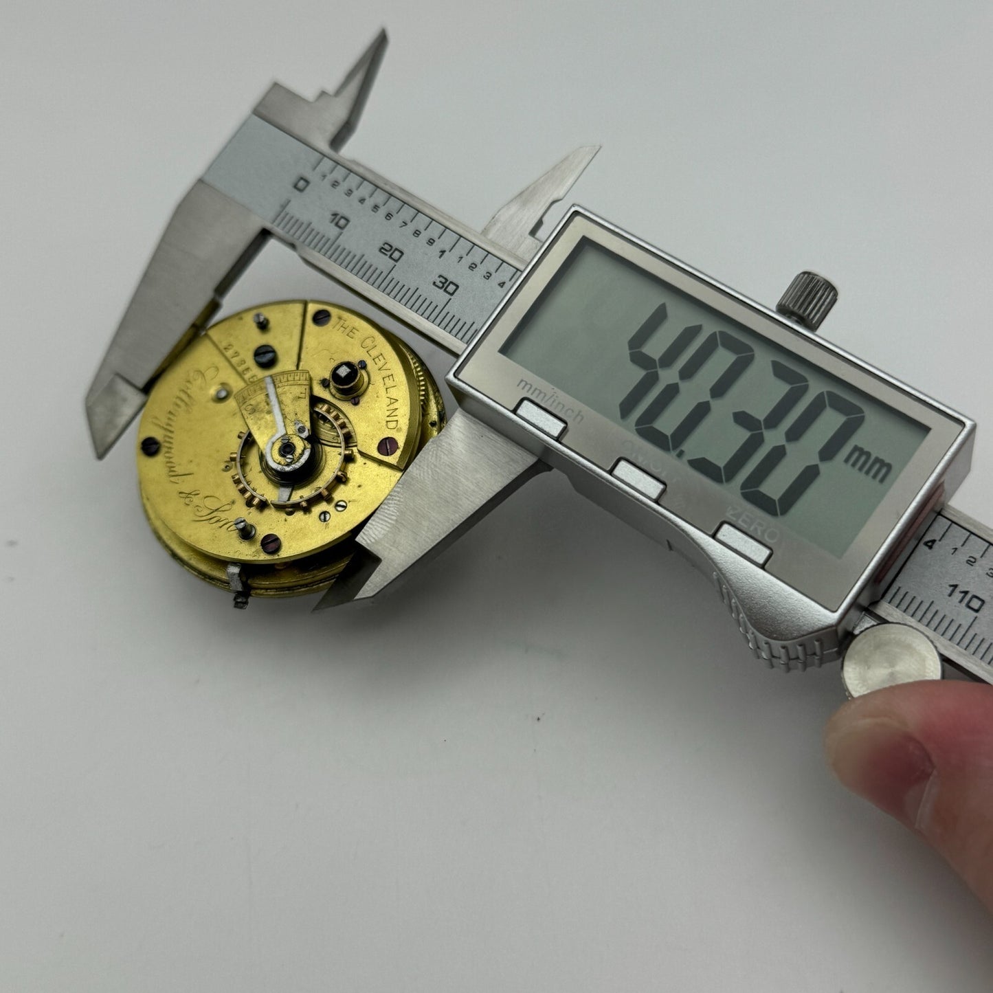 44.9mm Antique Collingwood & Son The Cleveland Pocket Watch Movement PARTS SPARE